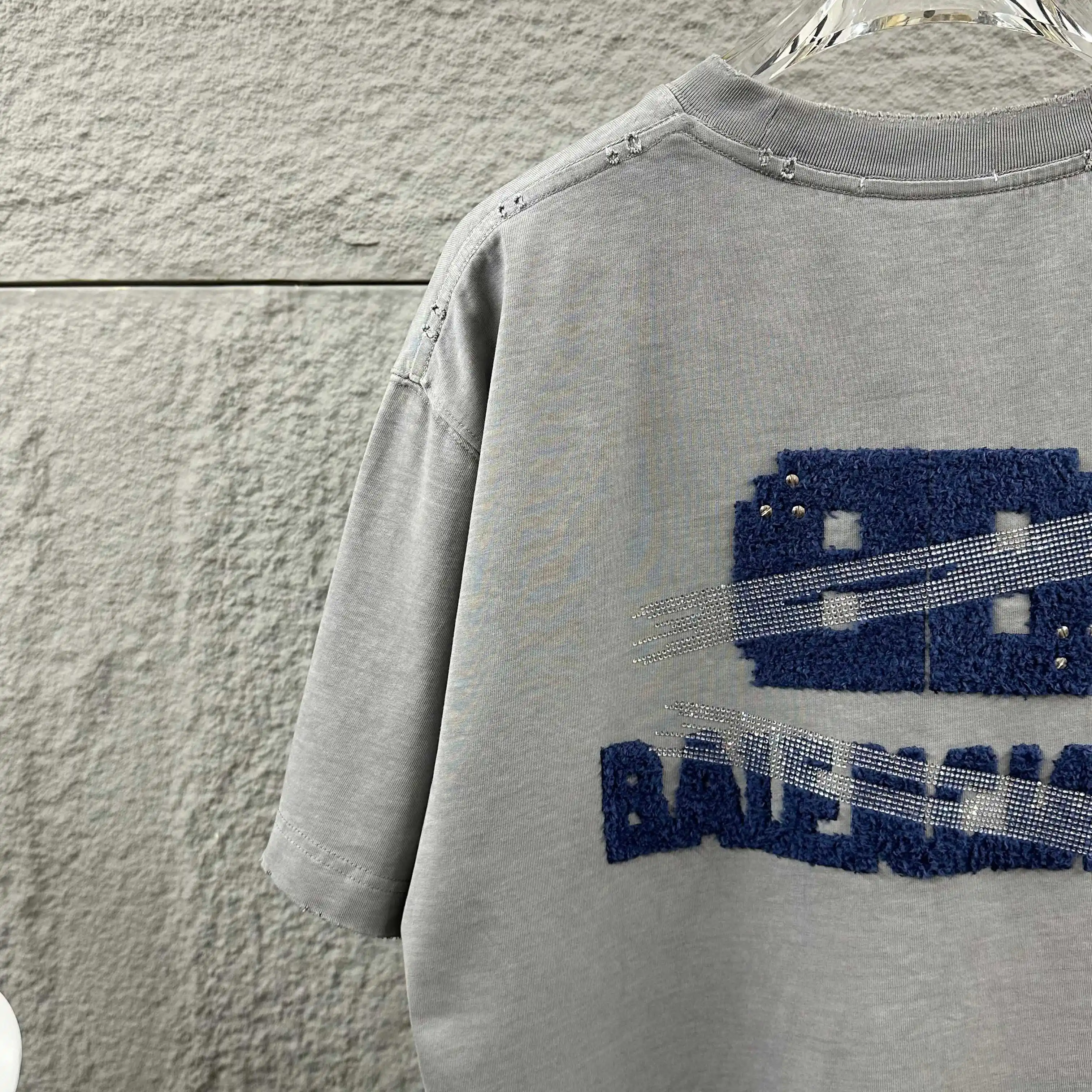 Distressed Logo Appliqué Cotton T-Shirt D15012476 — view 5