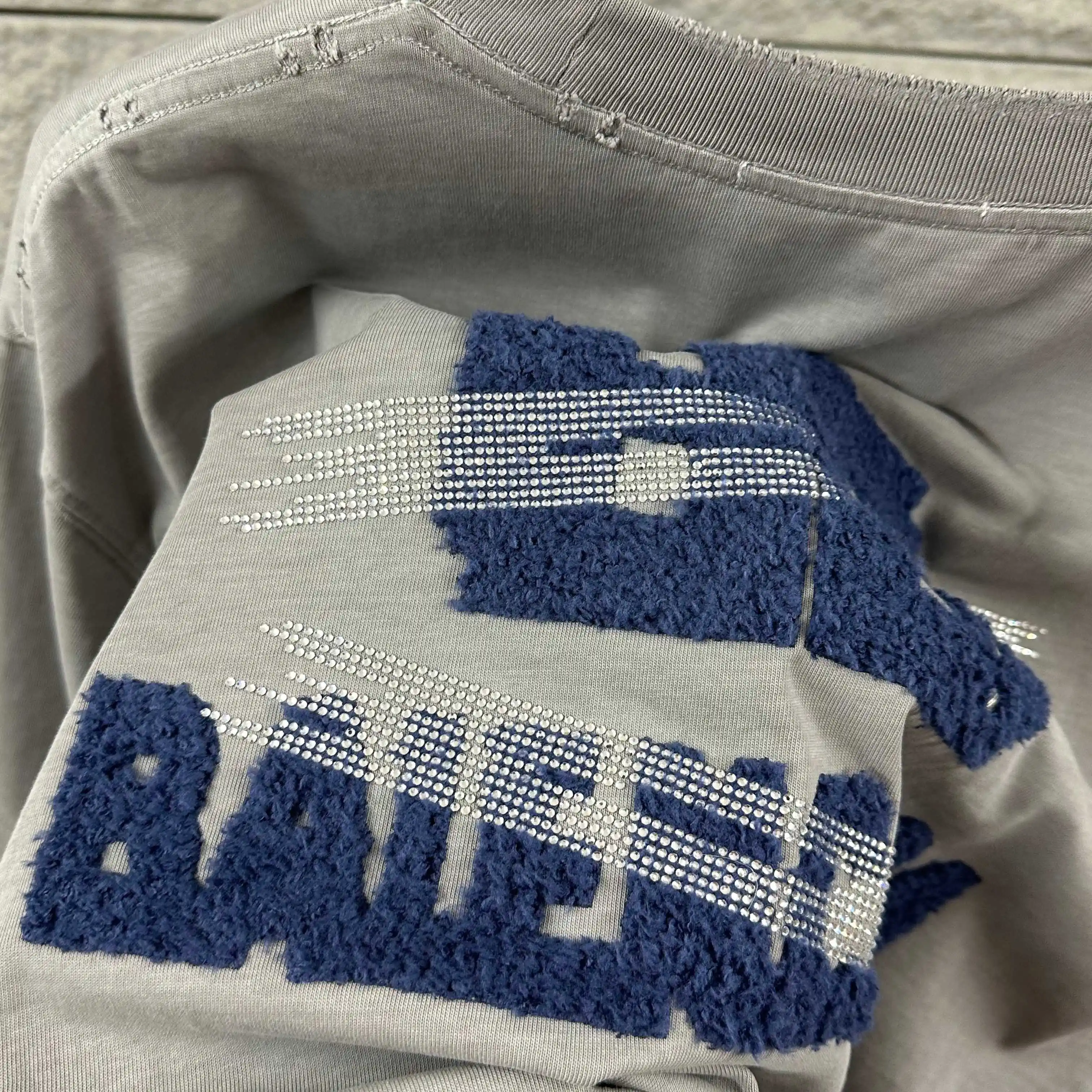 Distressed Logo Appliqué Cotton T-Shirt D15012476 — view 6