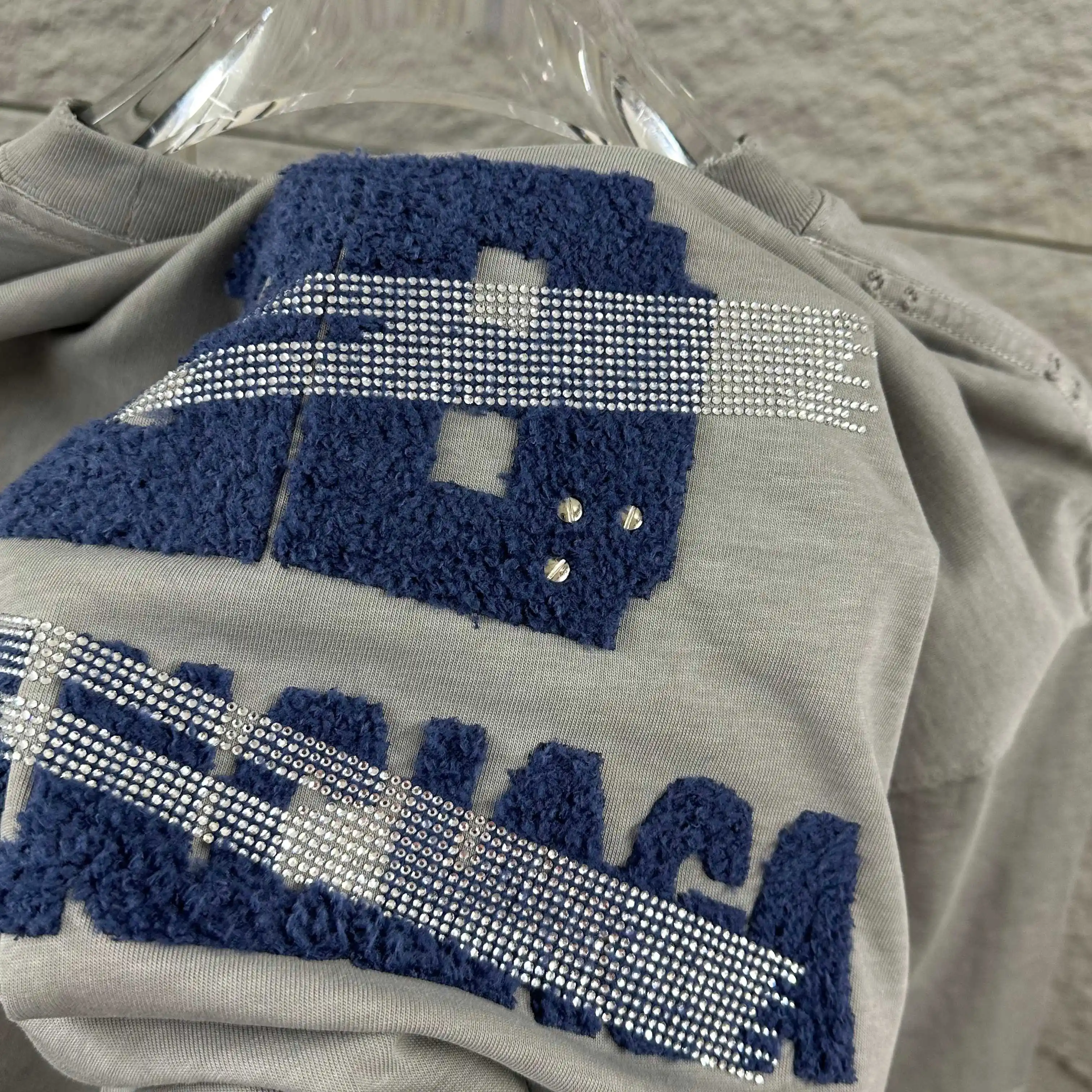Distressed Logo Appliqué Cotton T-Shirt D15012476 — view 7