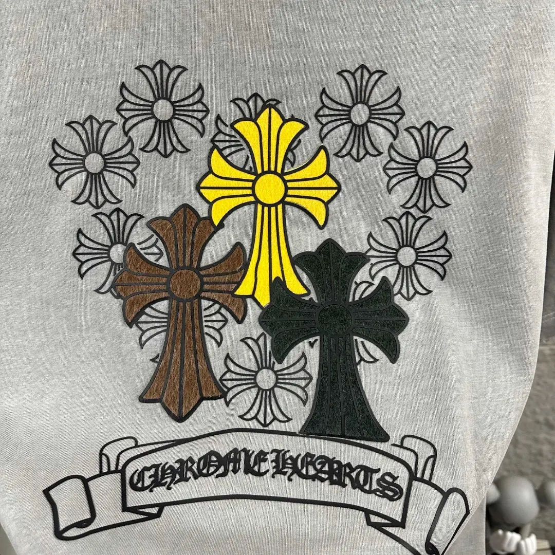 Chrome Hearts Distressed Washed Cotton T-Shirt D15019713 — view 6