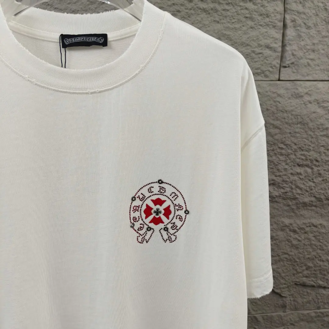 Chrome Hearts Distressed Rhinestone Horseshoe T-Shirt D15019660 — view 7