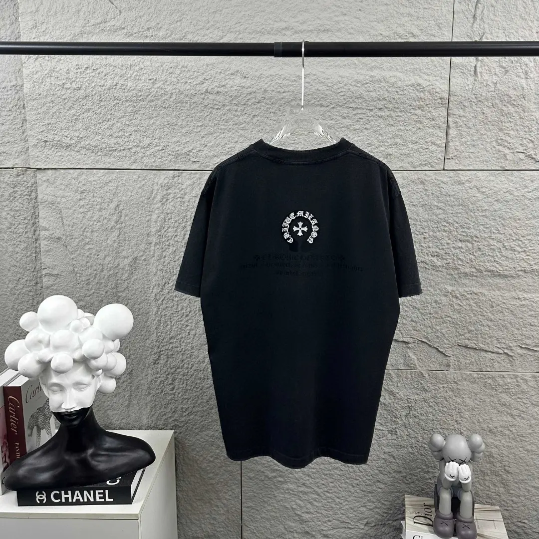 Washed Cotton Distressed Logo T-Shirt D15019679