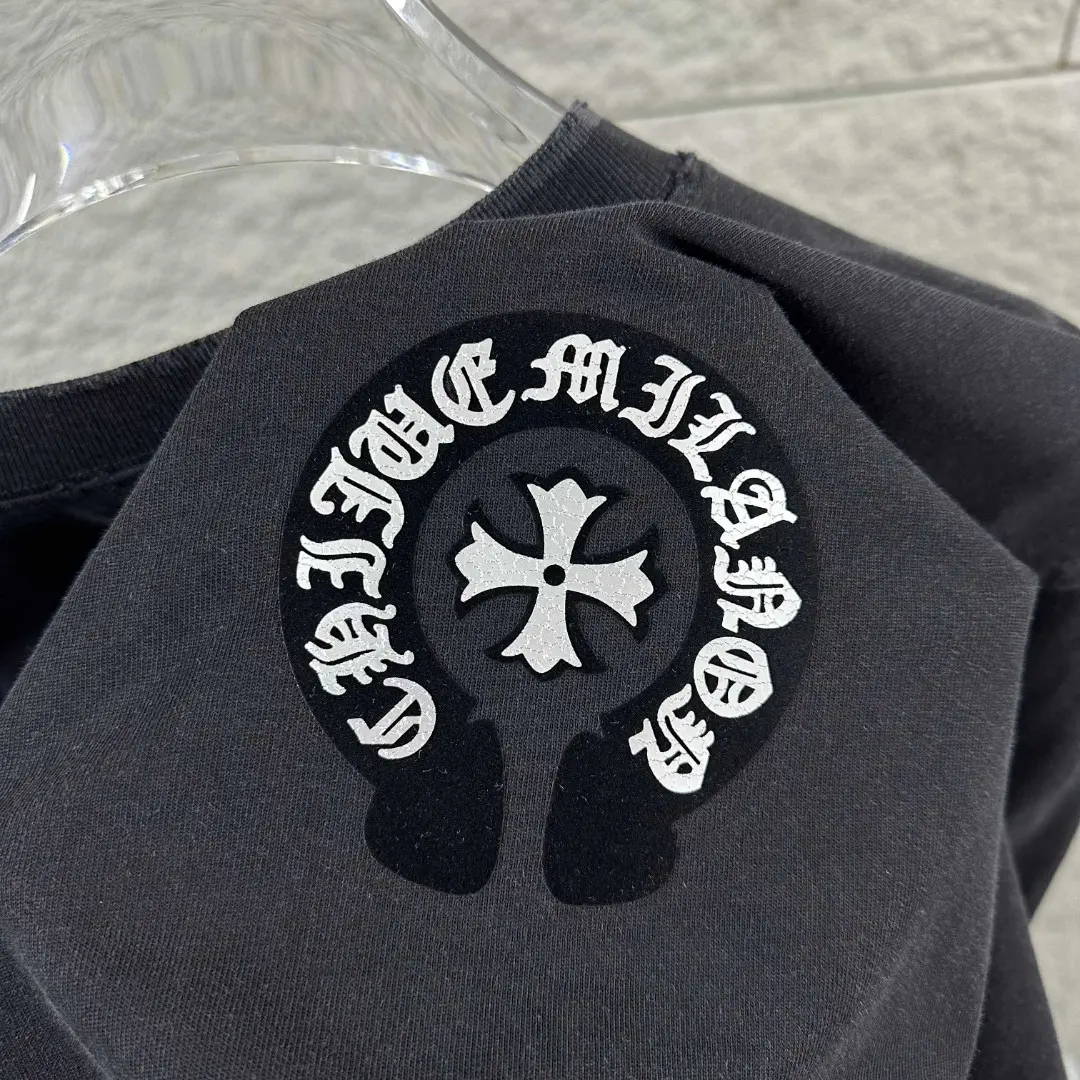 Washed Cotton Distressed Logo T-Shirt D15019679 — view 3