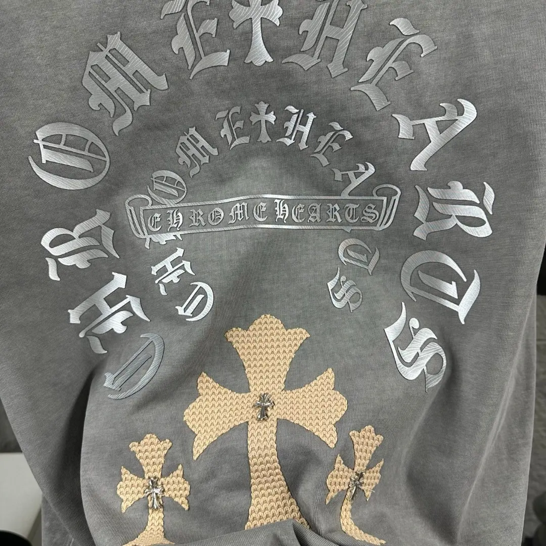 Chrome Hearts Distressed Logo Cotton T-Shirt D15019705 — view 7