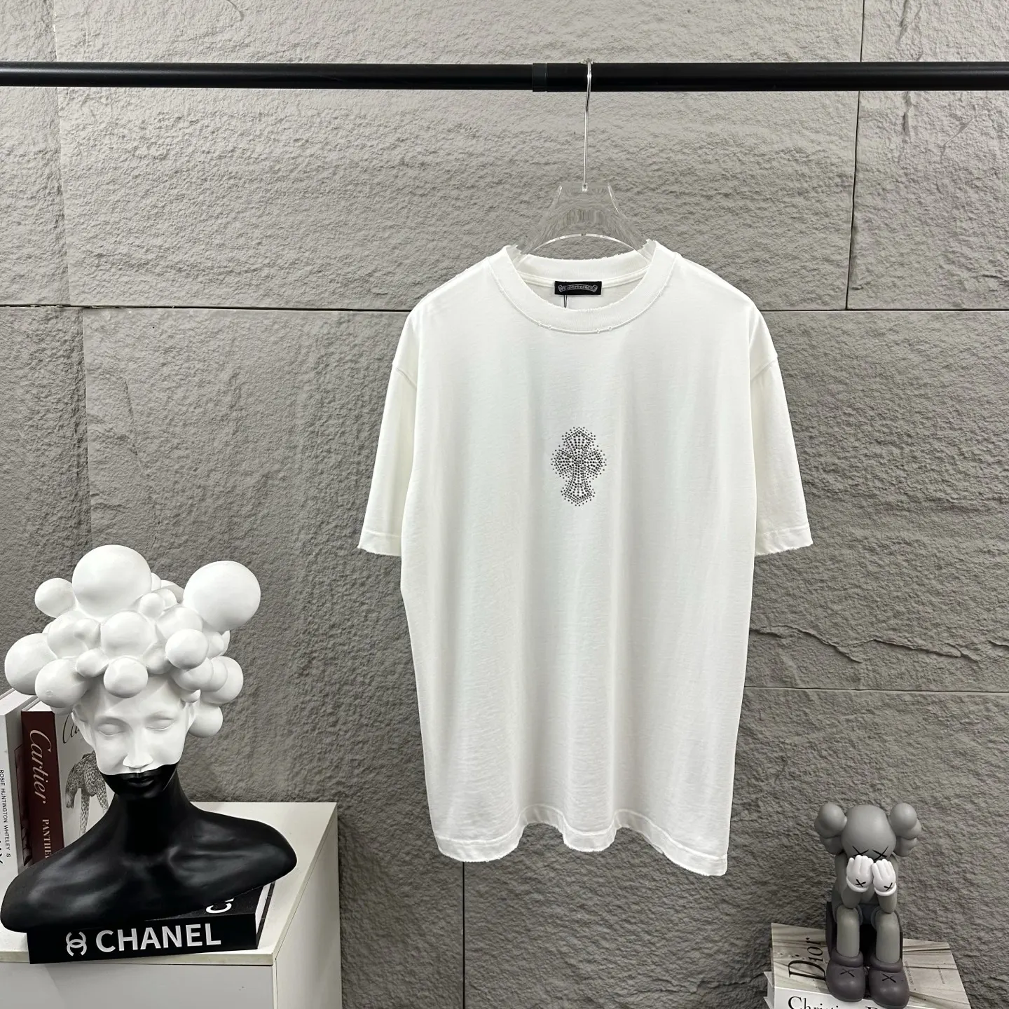 Chrome Hearts Distressed Rhinestone Cross T-Shirt D15019726 — view 9