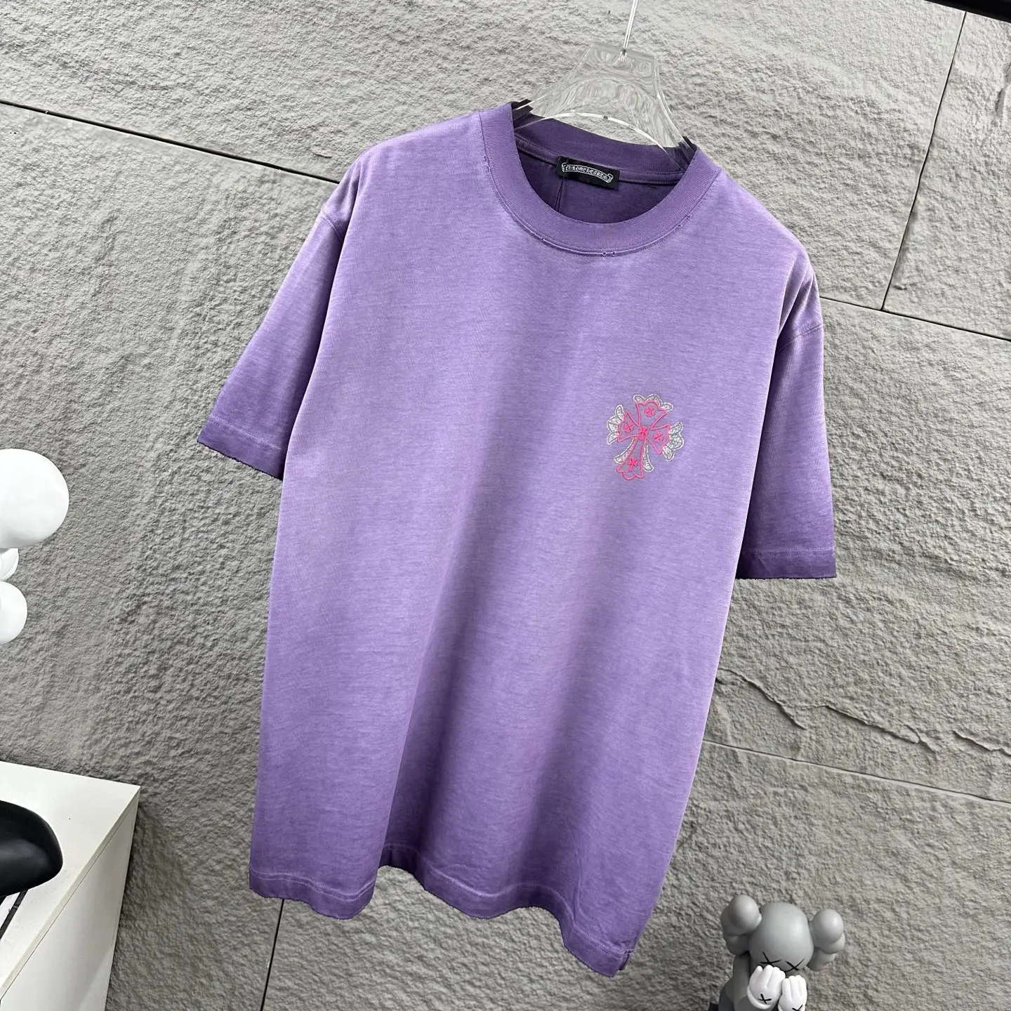 Chrome Hearts Rhinestone Distressed Cotton T-Shirt D15019721 — view 11