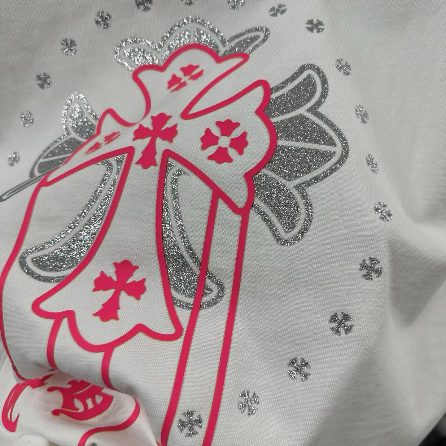 Chrome Hearts Distressed Rhinestone Logo T-Shirt D15019718 — view 10