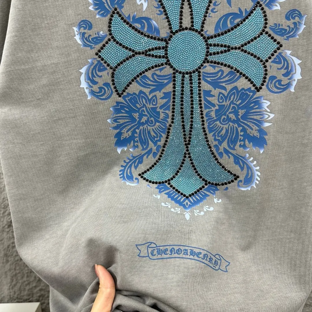 Rhinestone Cross Graphic Washed Cotton T-Shirt D15019642 — view 5