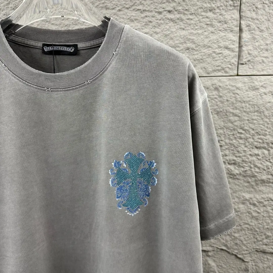 Rhinestone Cross Graphic Washed Cotton T-Shirt D15019642 — view 9