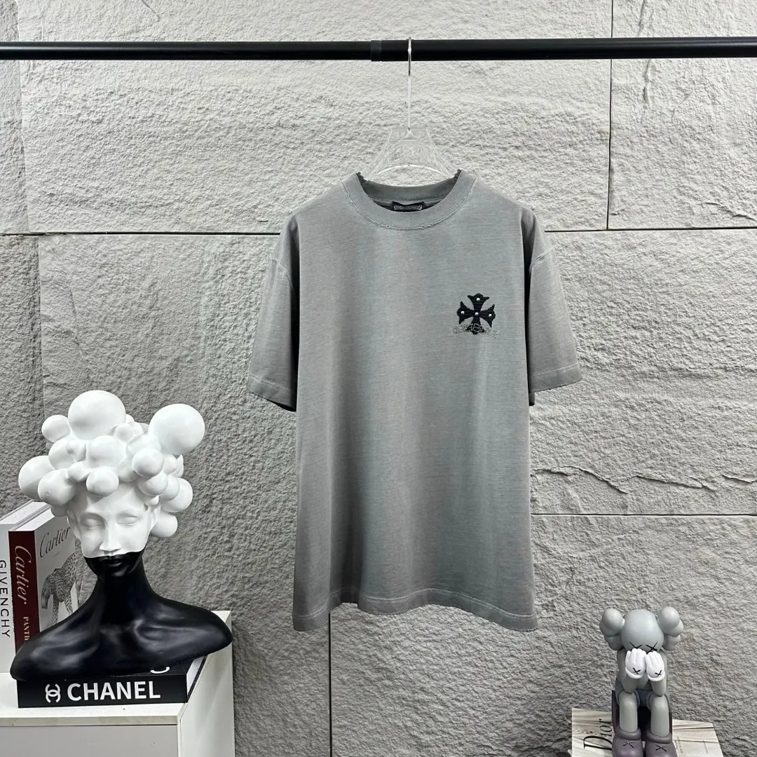 Embellished Logo Cotton T-Shirt D15019651 — view 2