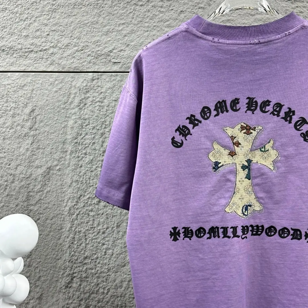 Chrome Hearts Distressed Rhinestone Cross T-Shirt D15019654 — view 5