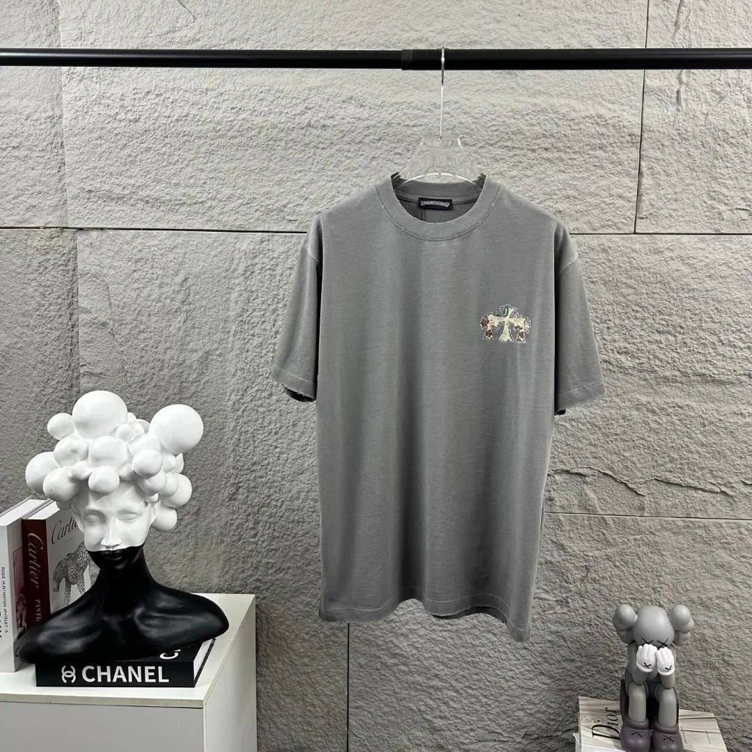 Embellished Distressed Cotton T-Shirt D15019655 — view 2
