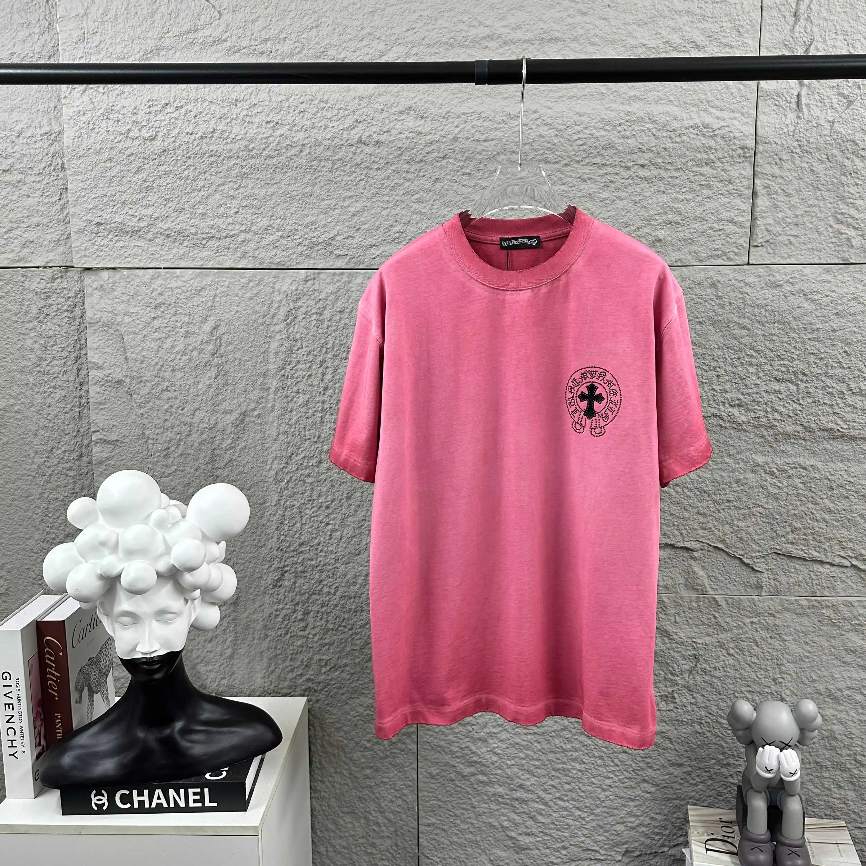Embellished Distressed Cotton T-Shirt D15012503 — view 2