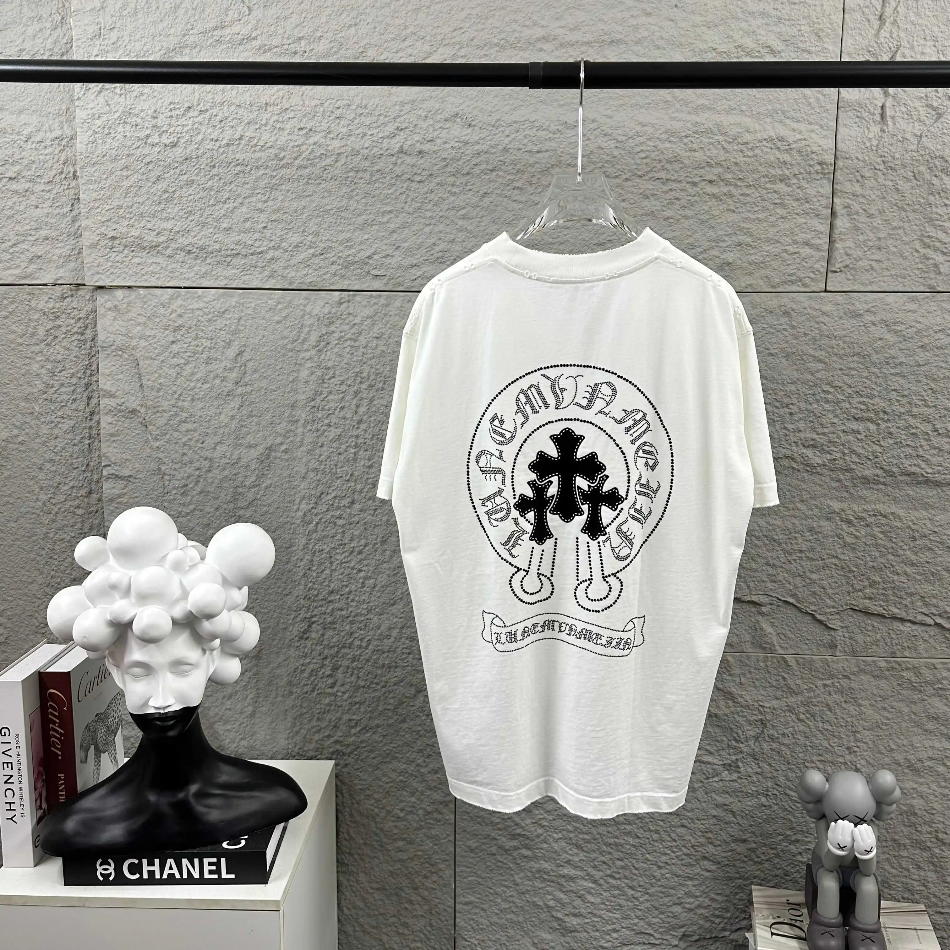 Rhinestone Embellished Distressed Cotton T-Shirt D15012500