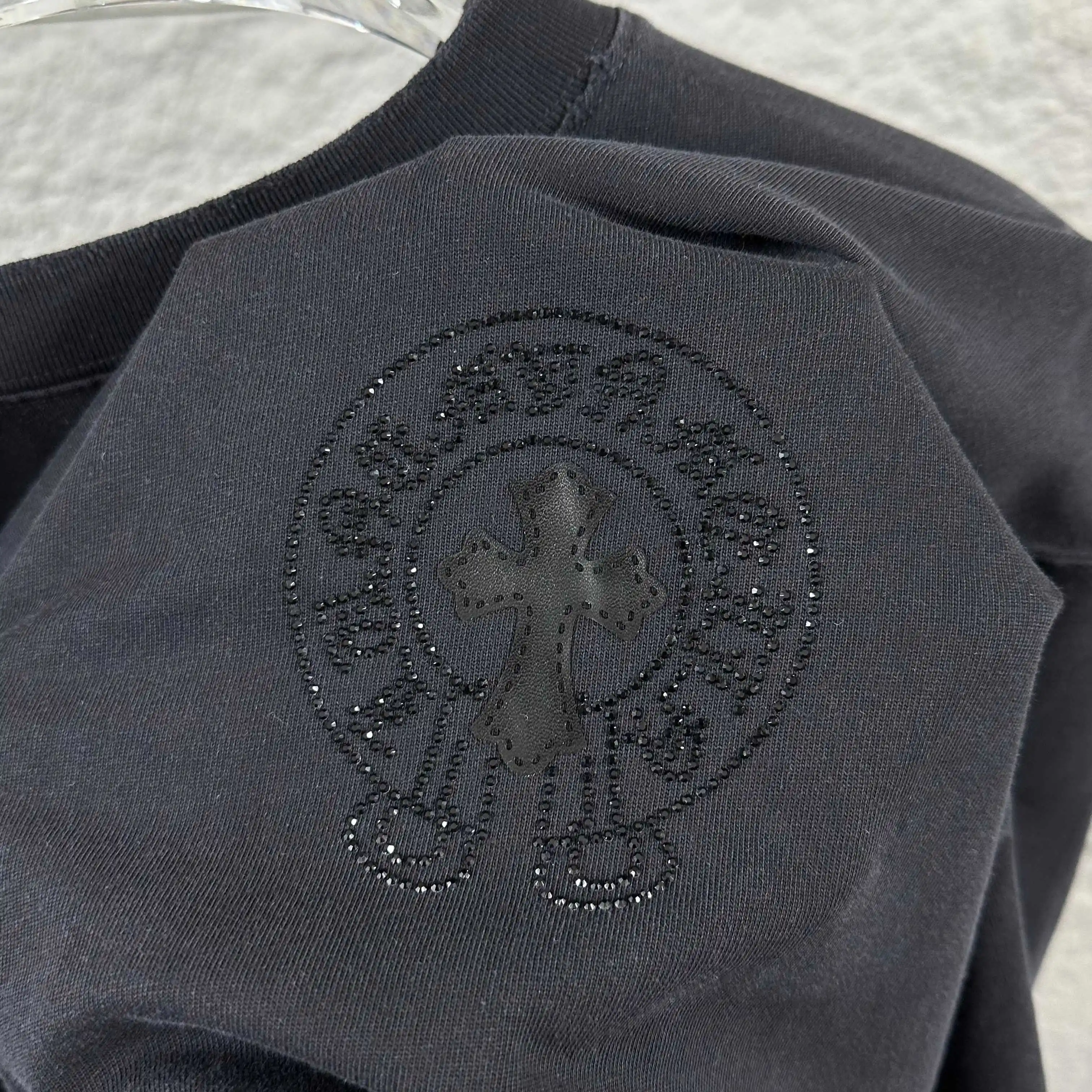 Embellished Distressed Cotton T-Shirt D15012501 — view 9