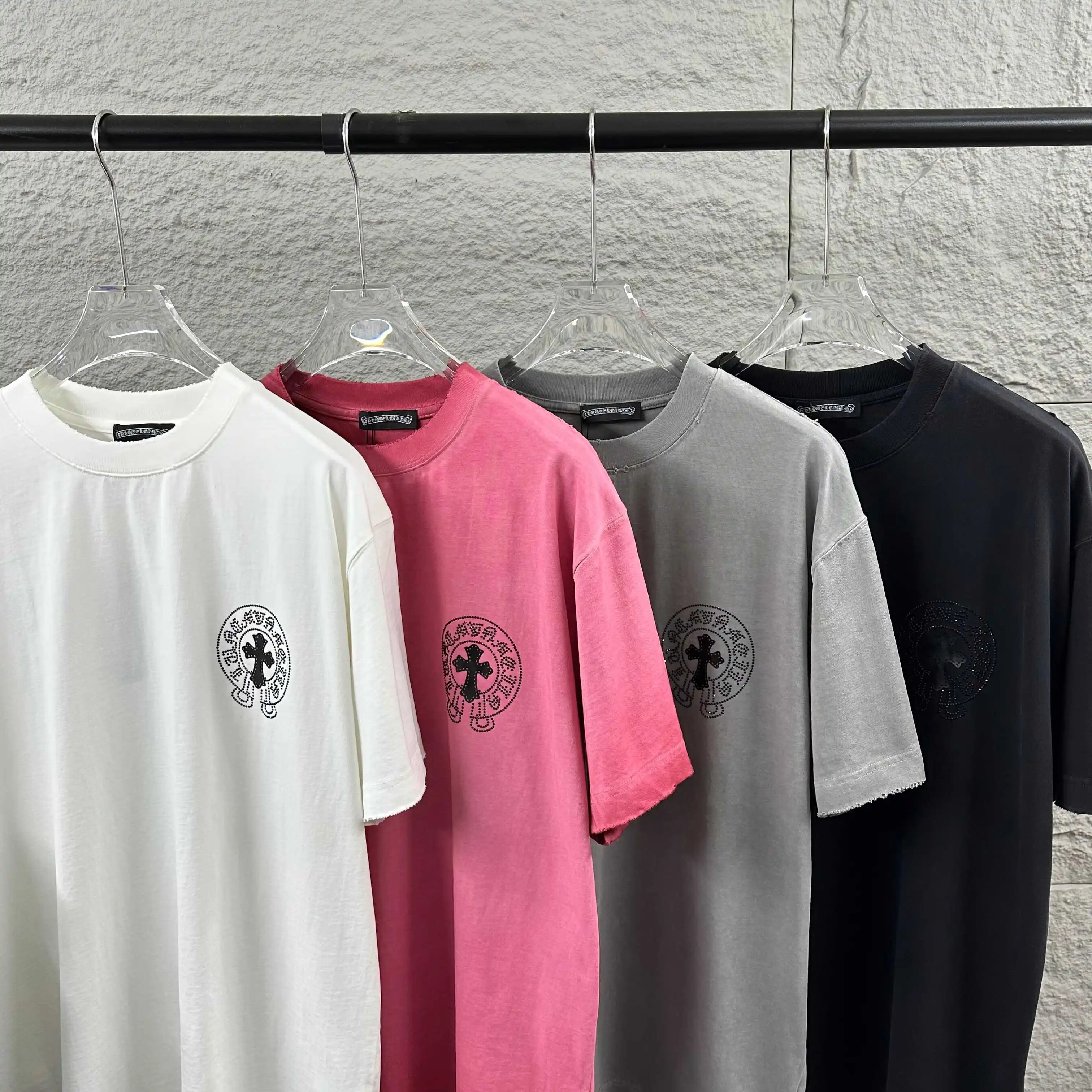 Embellished Distressed Cotton T-Shirt D15012501 — view 10