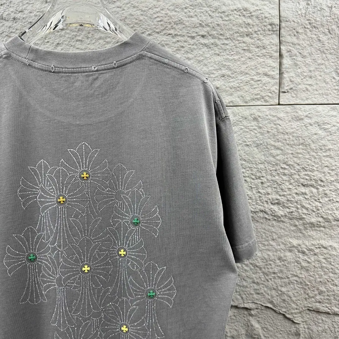 Distressed Rhinestone Cross Graphic T-Shirt D15019697 — view 4
