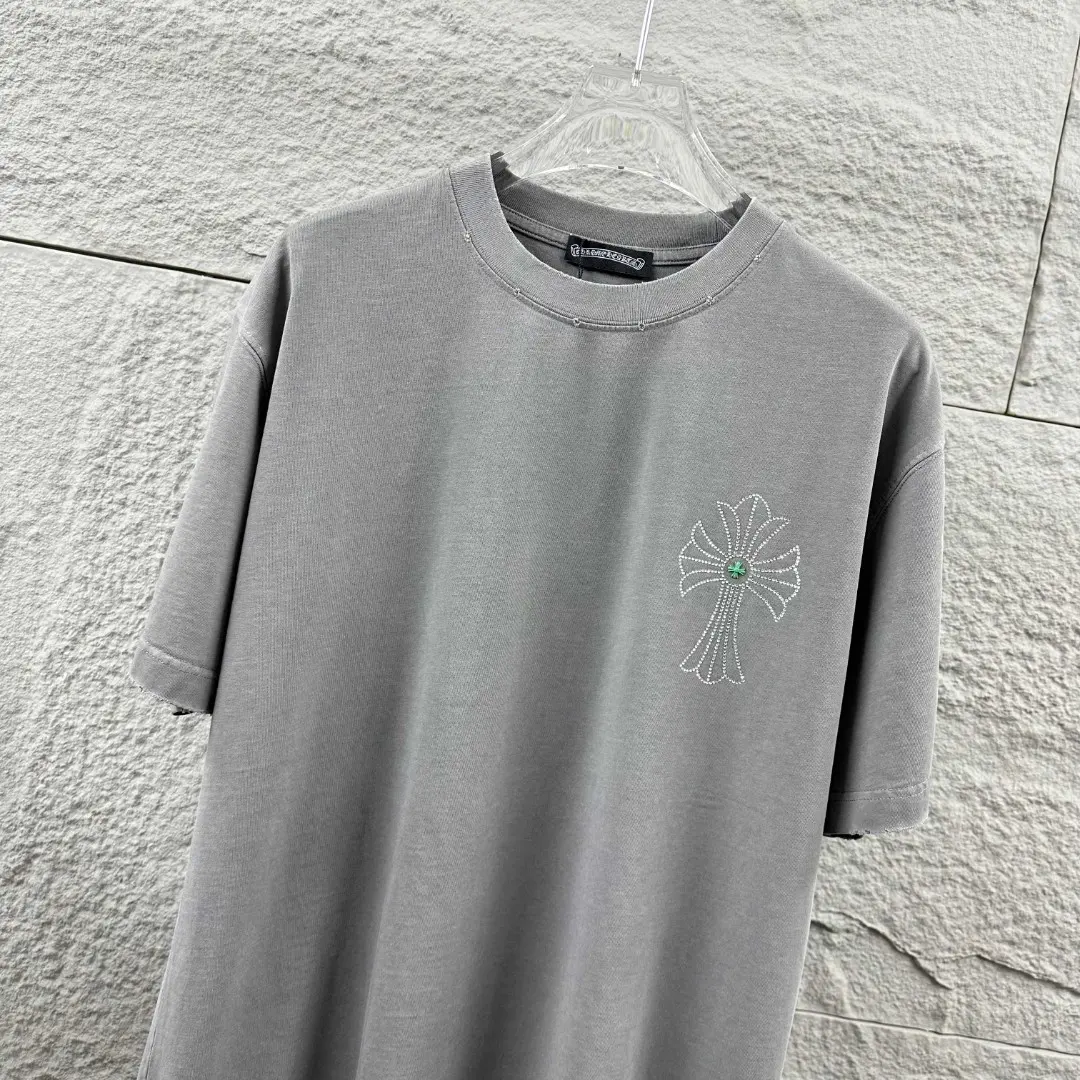 Distressed Rhinestone Cross Graphic T-Shirt D15019697 — view 7