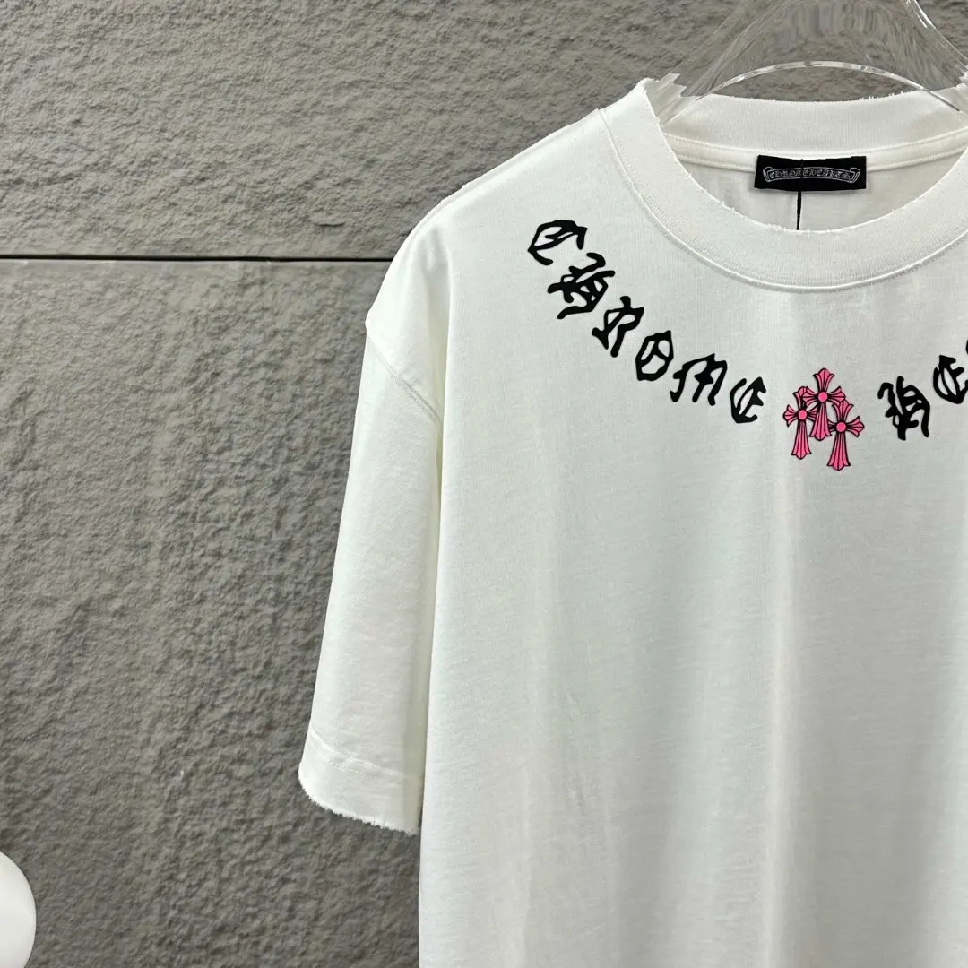 Distressed Rhinestone Logo Cotton T-Shirt D15019684 — view 7