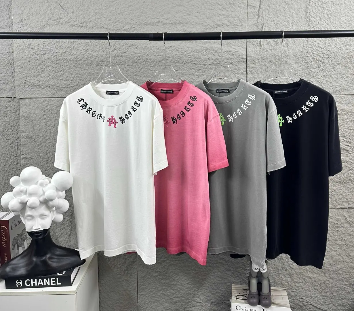 Distressed Rhinestone Logo Cotton T-Shirt D15019684 — view 10