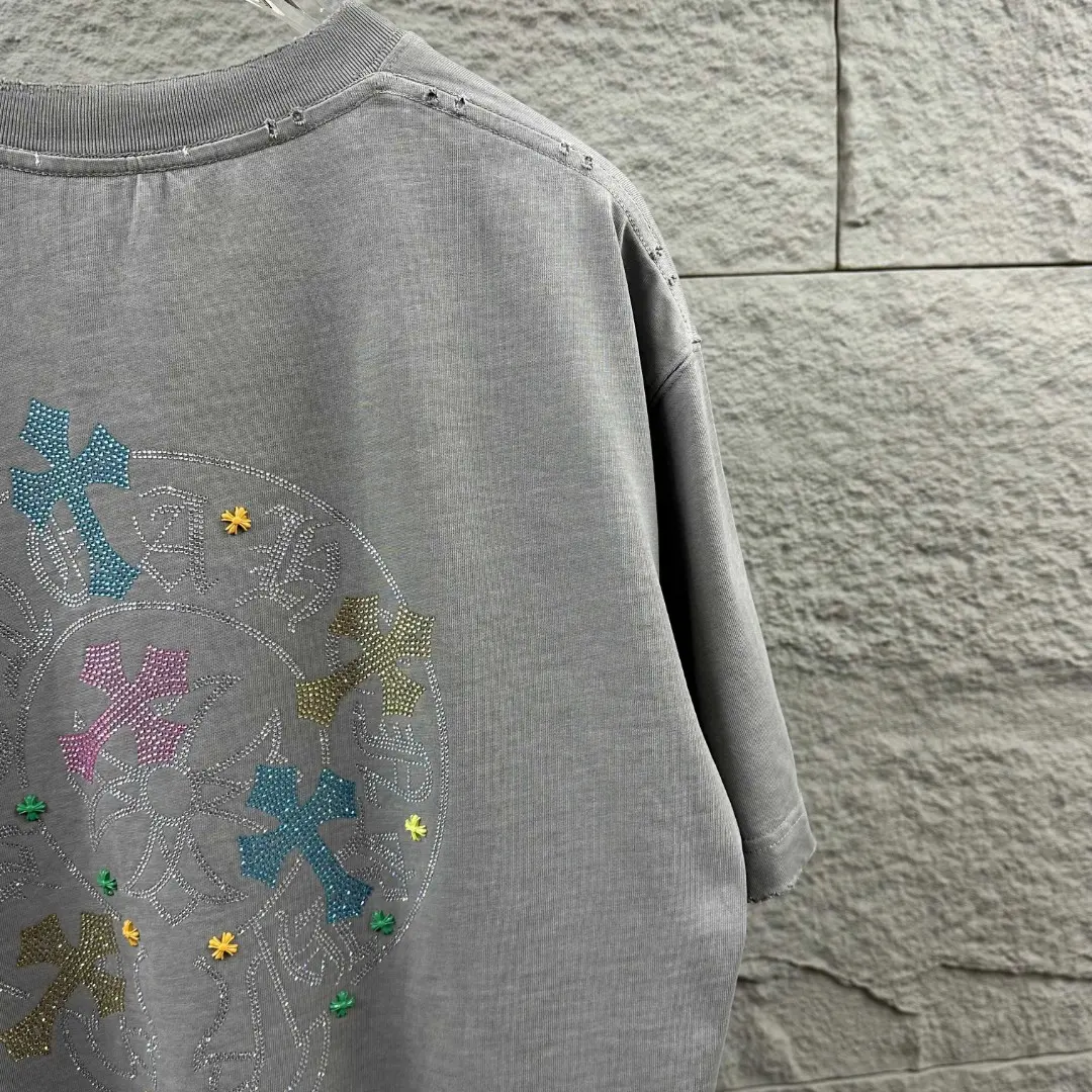 Distressed Rhinestone Cross Cotton T-Shirt D15019691 — view 9