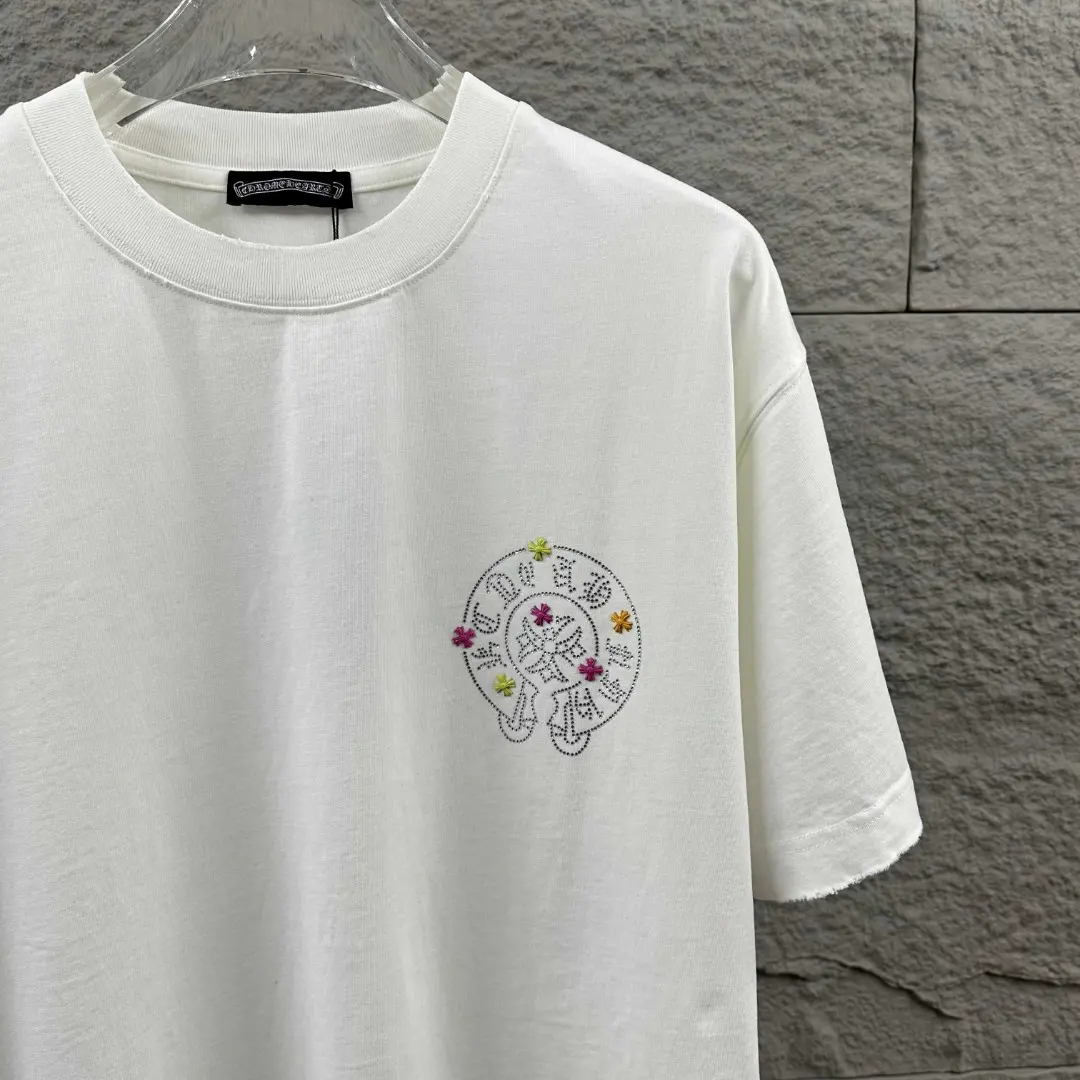 Distressed Rhinestone Logo Cotton T-Shirt D15019688 — view 4