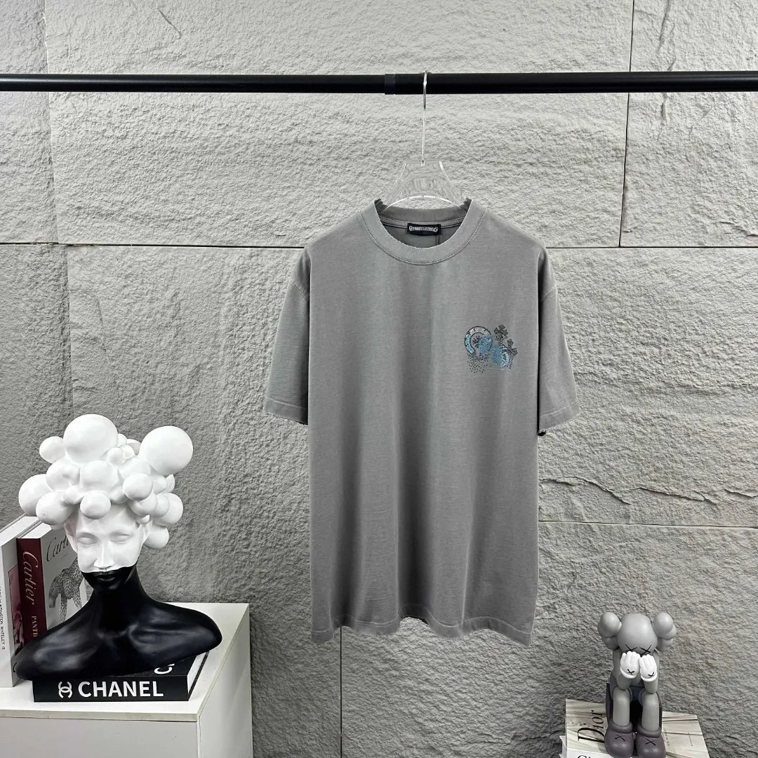Rhinestone Embellished Distressed Cotton T-Shirt D15019694 — view 2