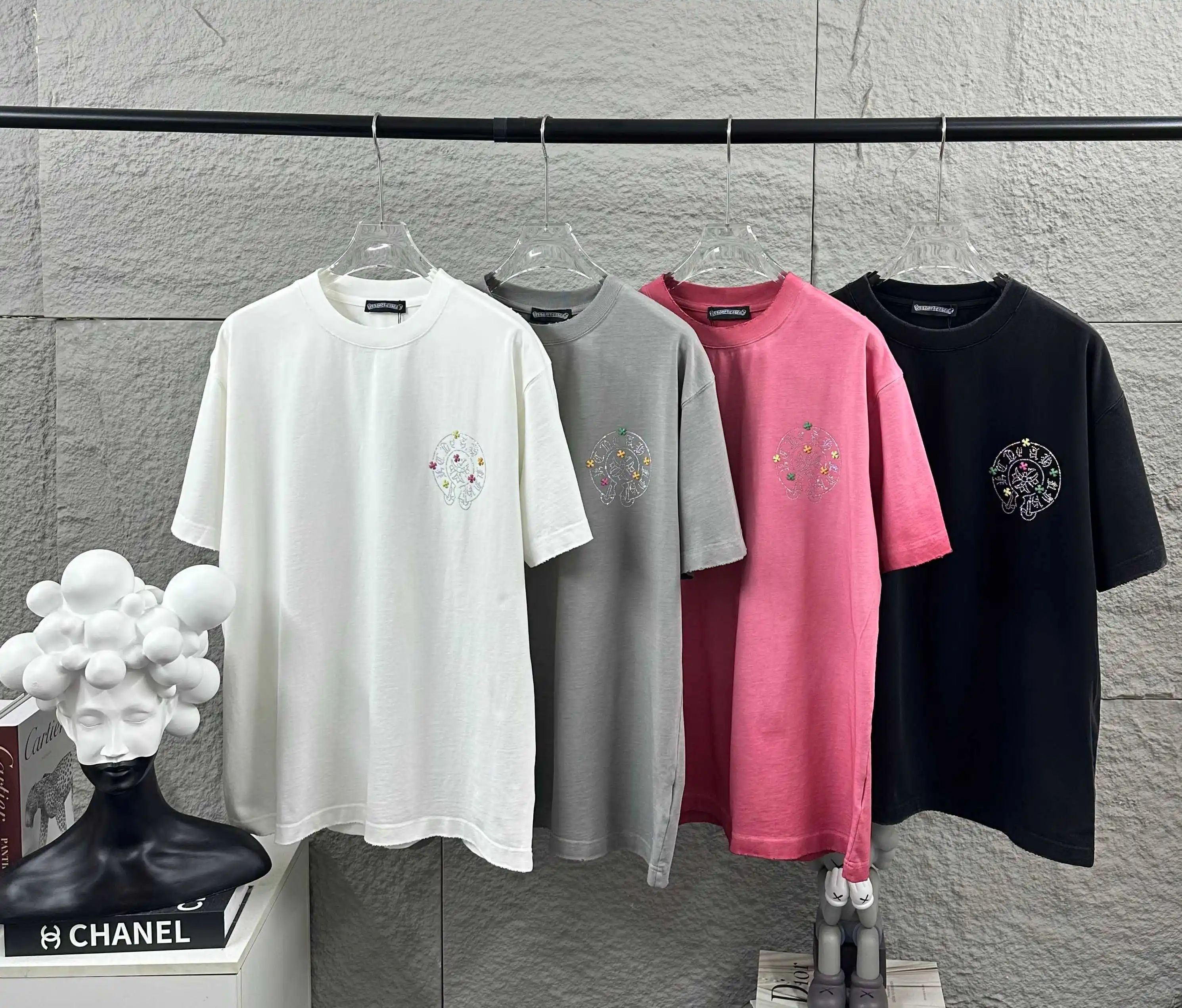 Rhinestone Embellished Distressed Cotton T-Shirt D15012481 — view 8