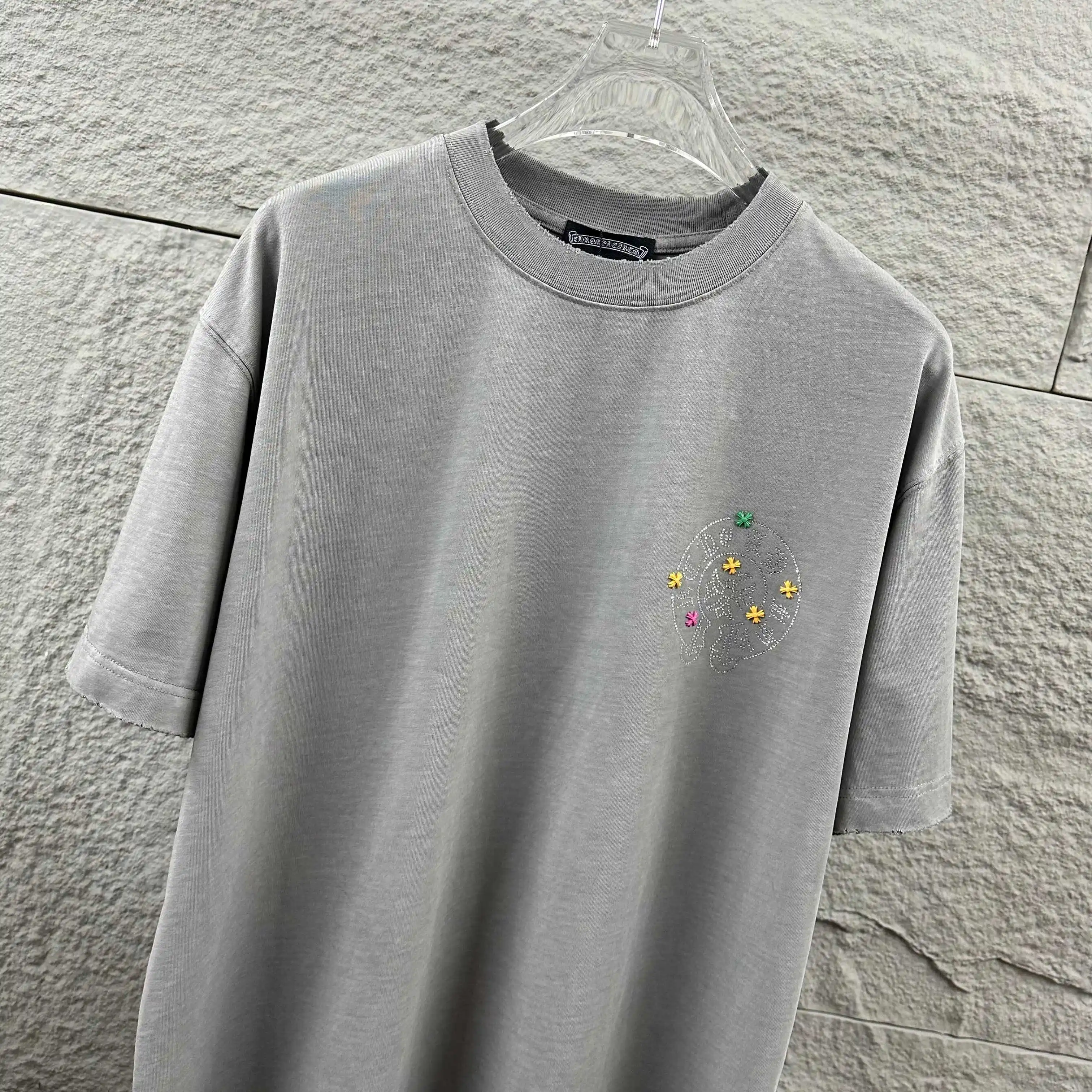 Rhinestone Embellished Distressed Cotton T-Shirt D15012482 — view 3
