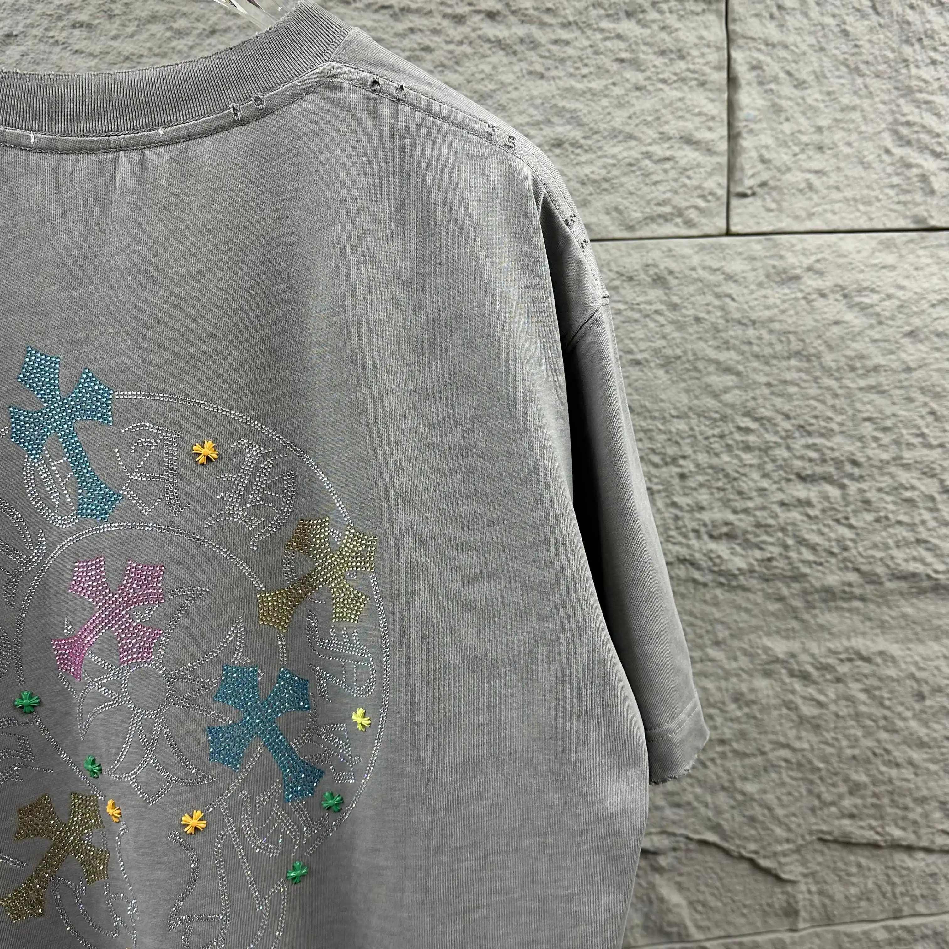 Rhinestone Embellished Distressed Cotton T-Shirt D15012482 — view 9
