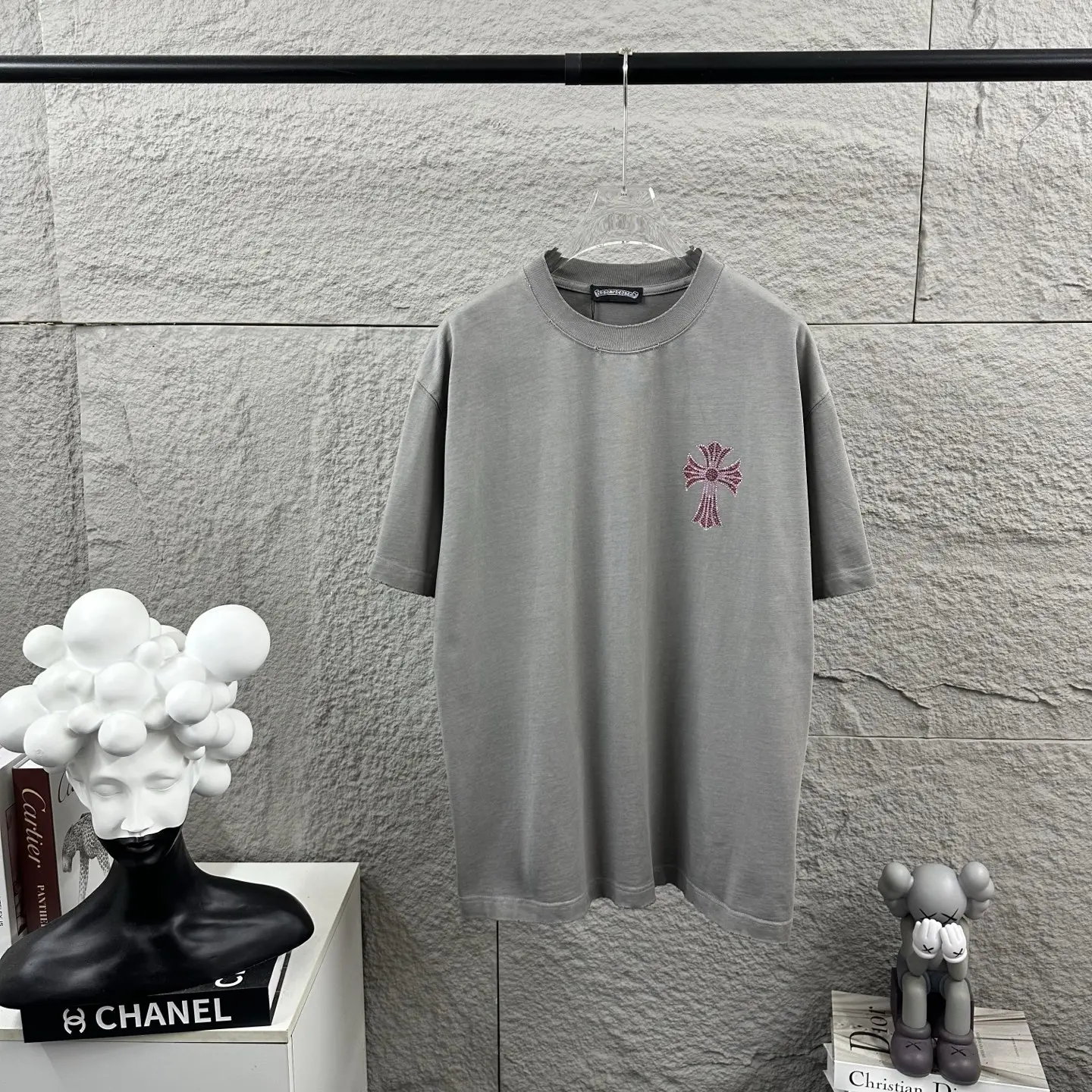 Chrome Hearts Rhinestone Distressed Cotton T-Shirt D15019725 — view 2