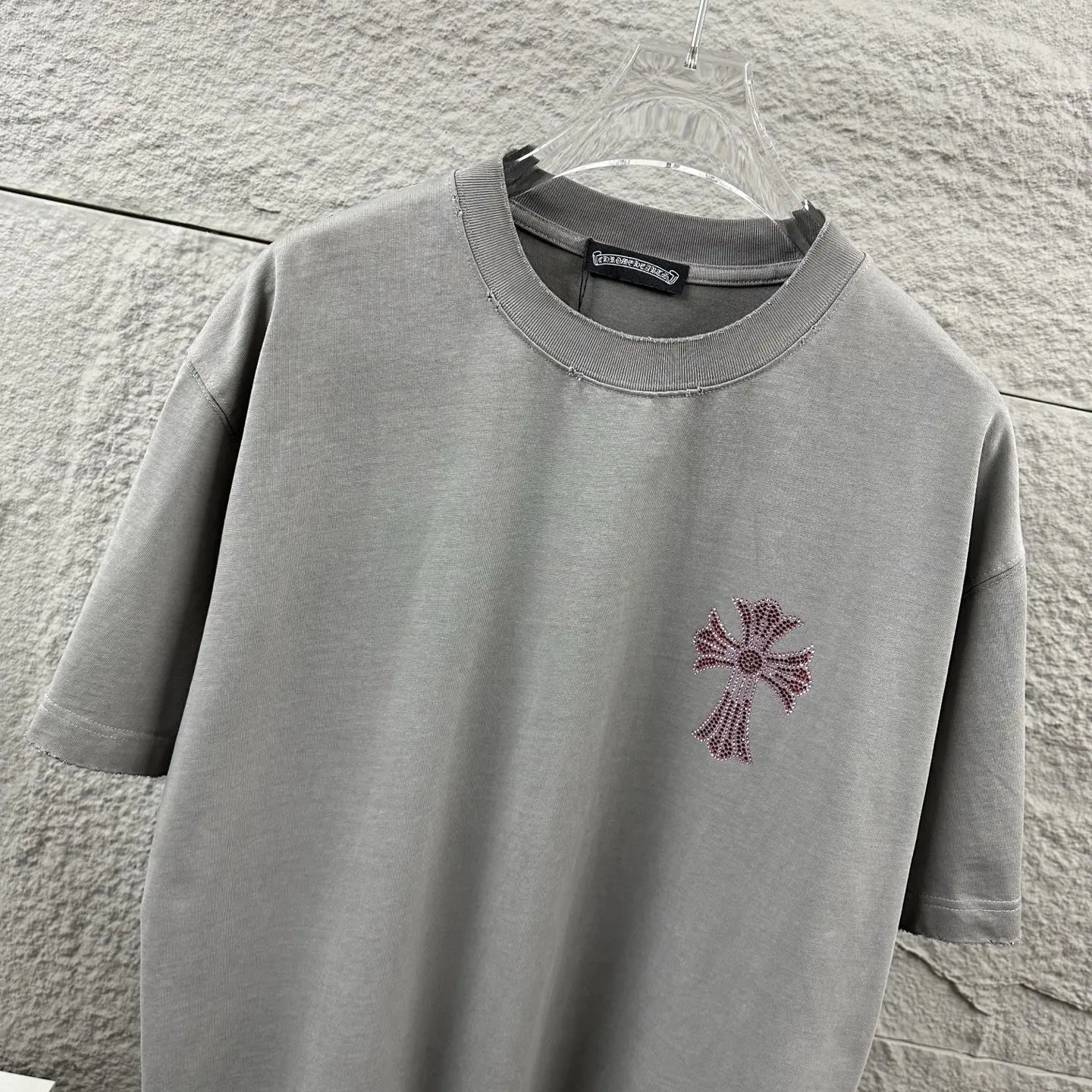 Chrome Hearts Rhinestone Distressed Cotton T-Shirt D15019725 — view 9