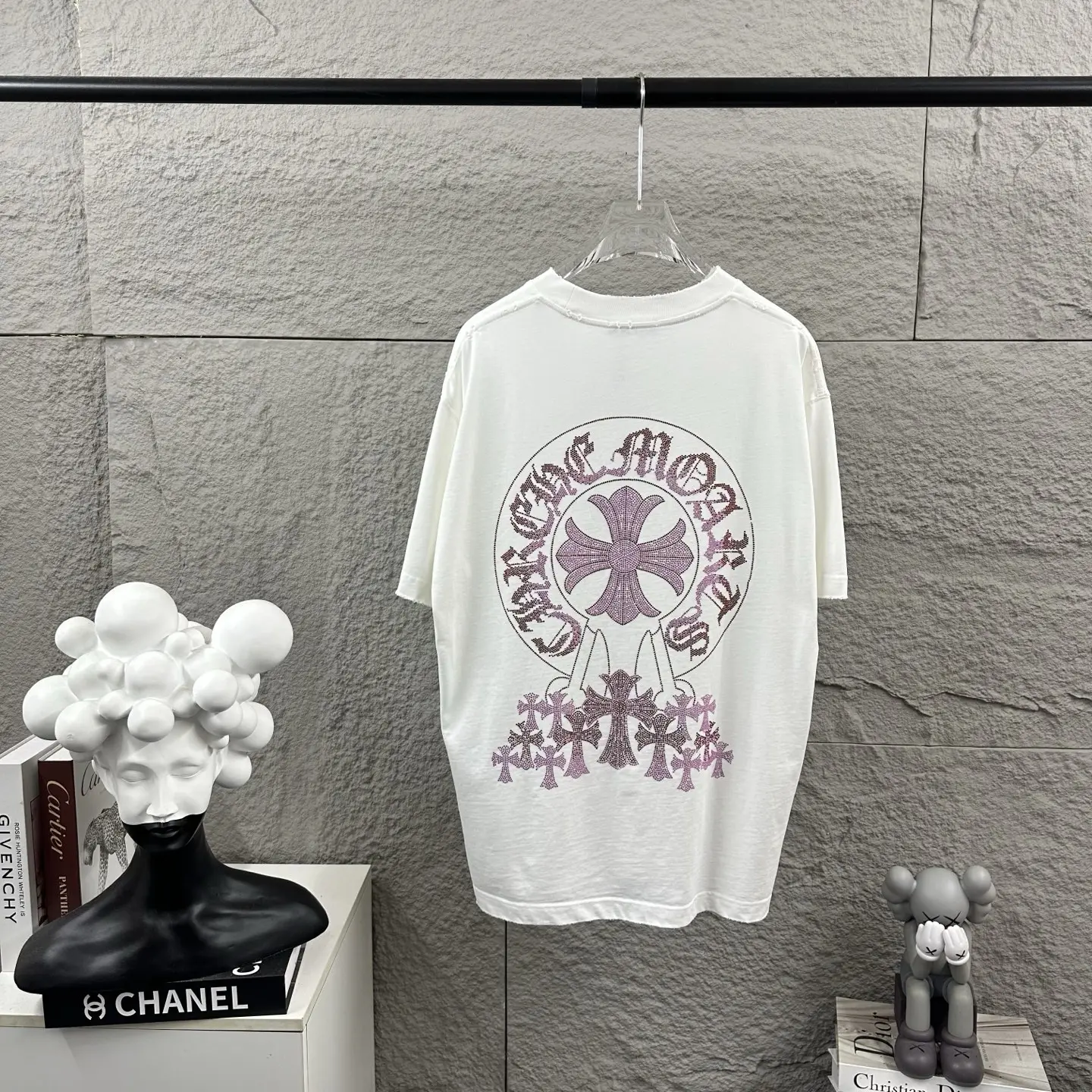Distressed Rhinestone Logo Cotton T-Shirt D15019722