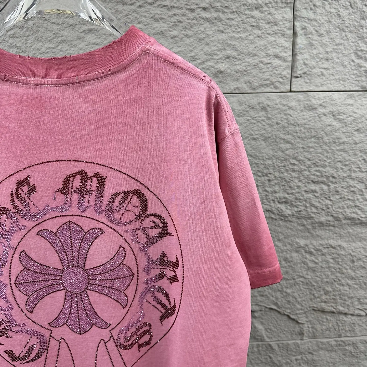 Rhinestone Logo Distressed Cotton T-Shirt D15019724 — view 11