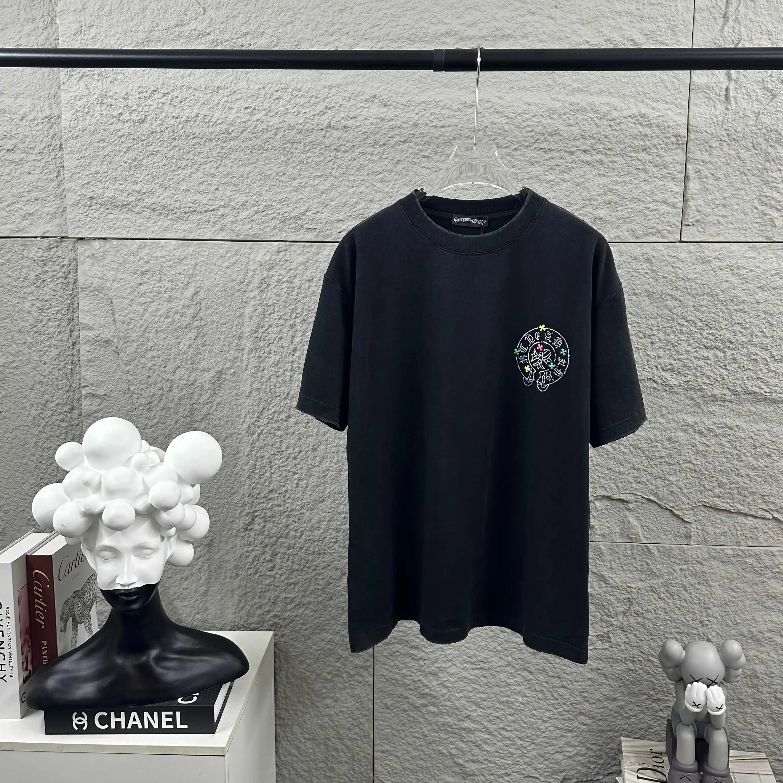 Rhinestone Horseshoe Logo Cotton T-Shirt D15012483 — view 2