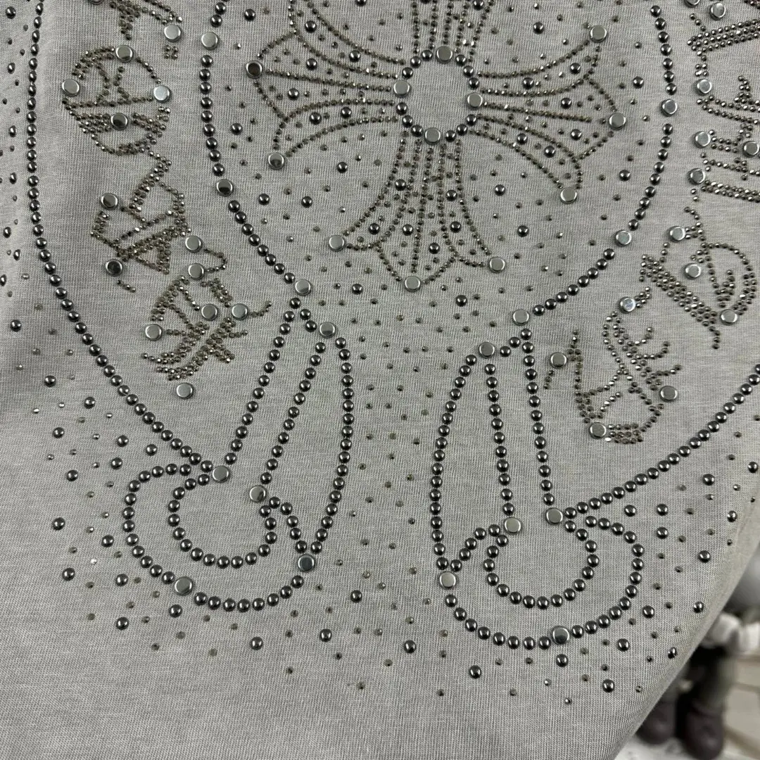 Distressed Rhinestone Logo Cotton T-Shirt D15019646 — view 8