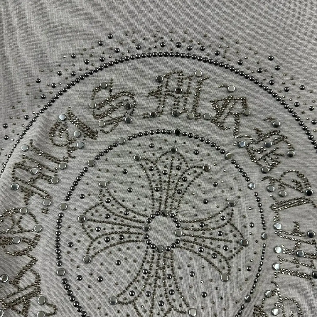 Distressed Rhinestone Logo Cotton T-Shirt D15019646 — view 9