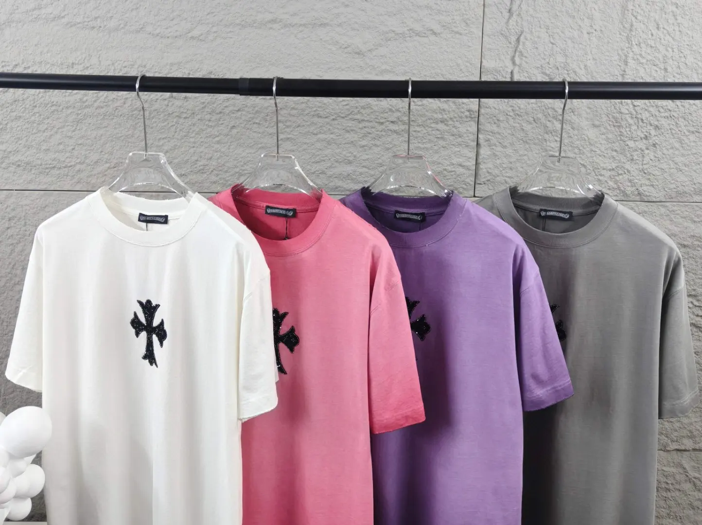 Embellished Cross Patch Distressed T-Shirt D15019667 — view 10