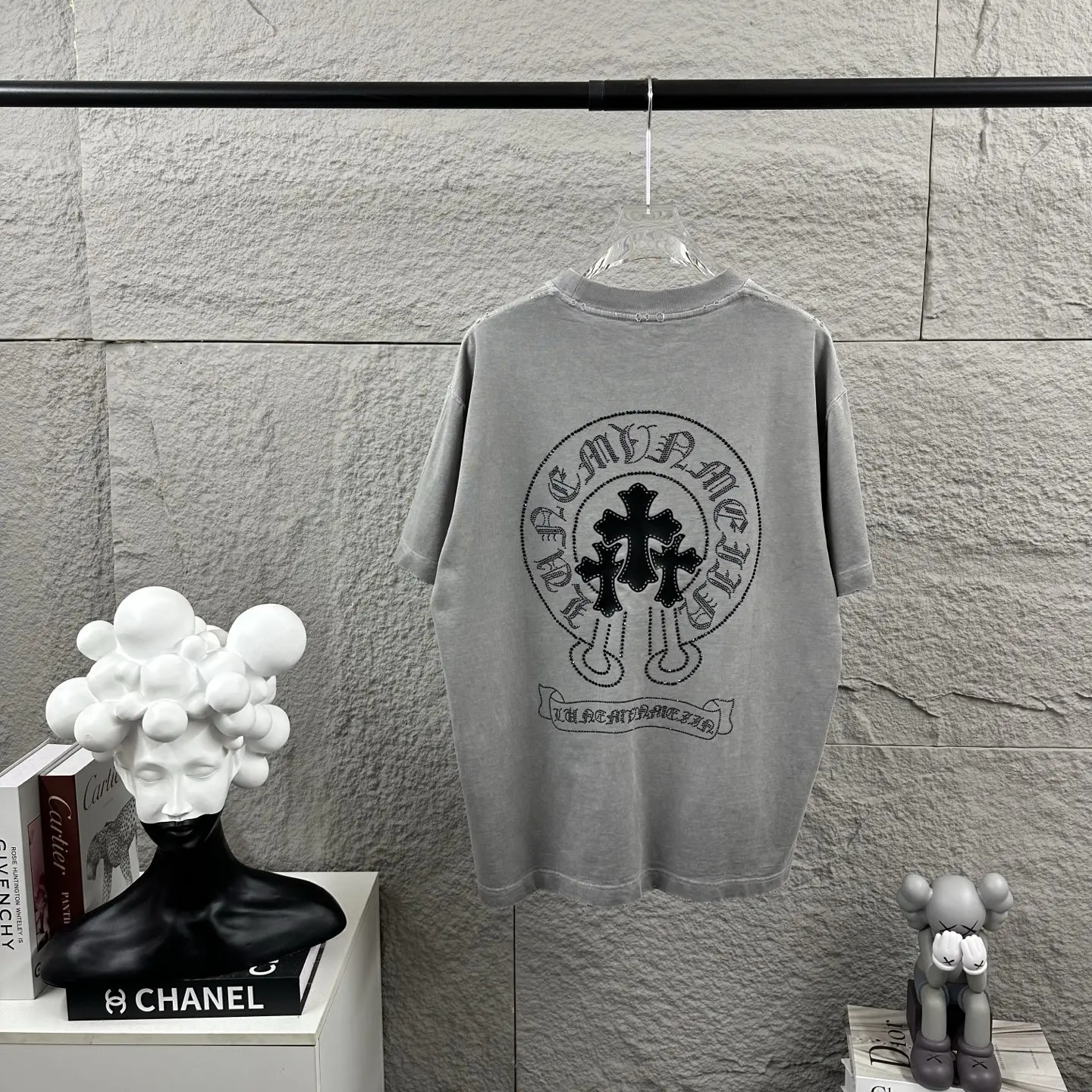Distressed Rhinestone Logo Cotton T-Shirt D15019732