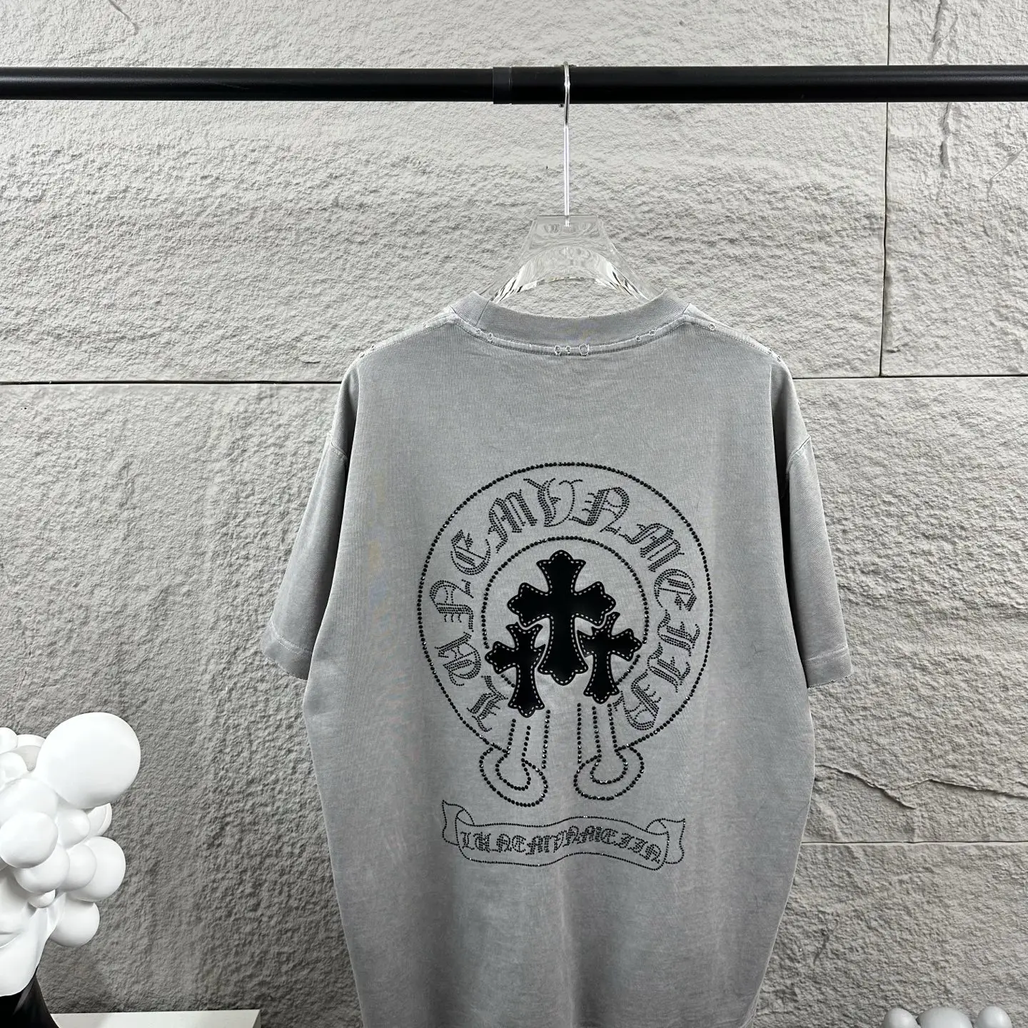 Distressed Rhinestone Logo Cotton T-Shirt D15019732 — view 11