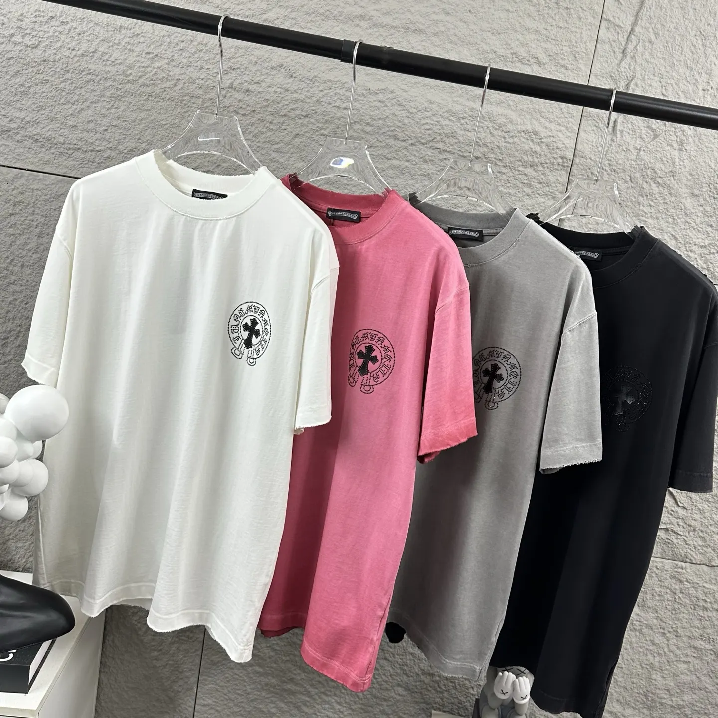 Distressed Rhinestone Logo Cotton T-Shirt D15019730 — view 3