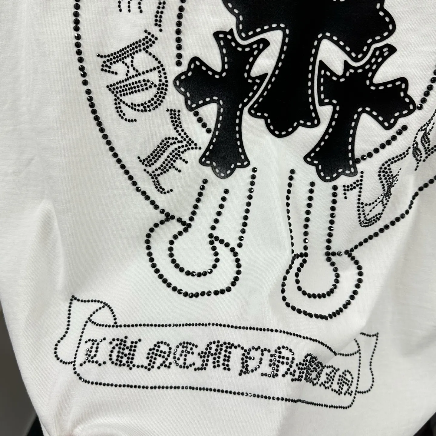 Distressed Rhinestone Logo Cotton T-Shirt D15019730 — view 7