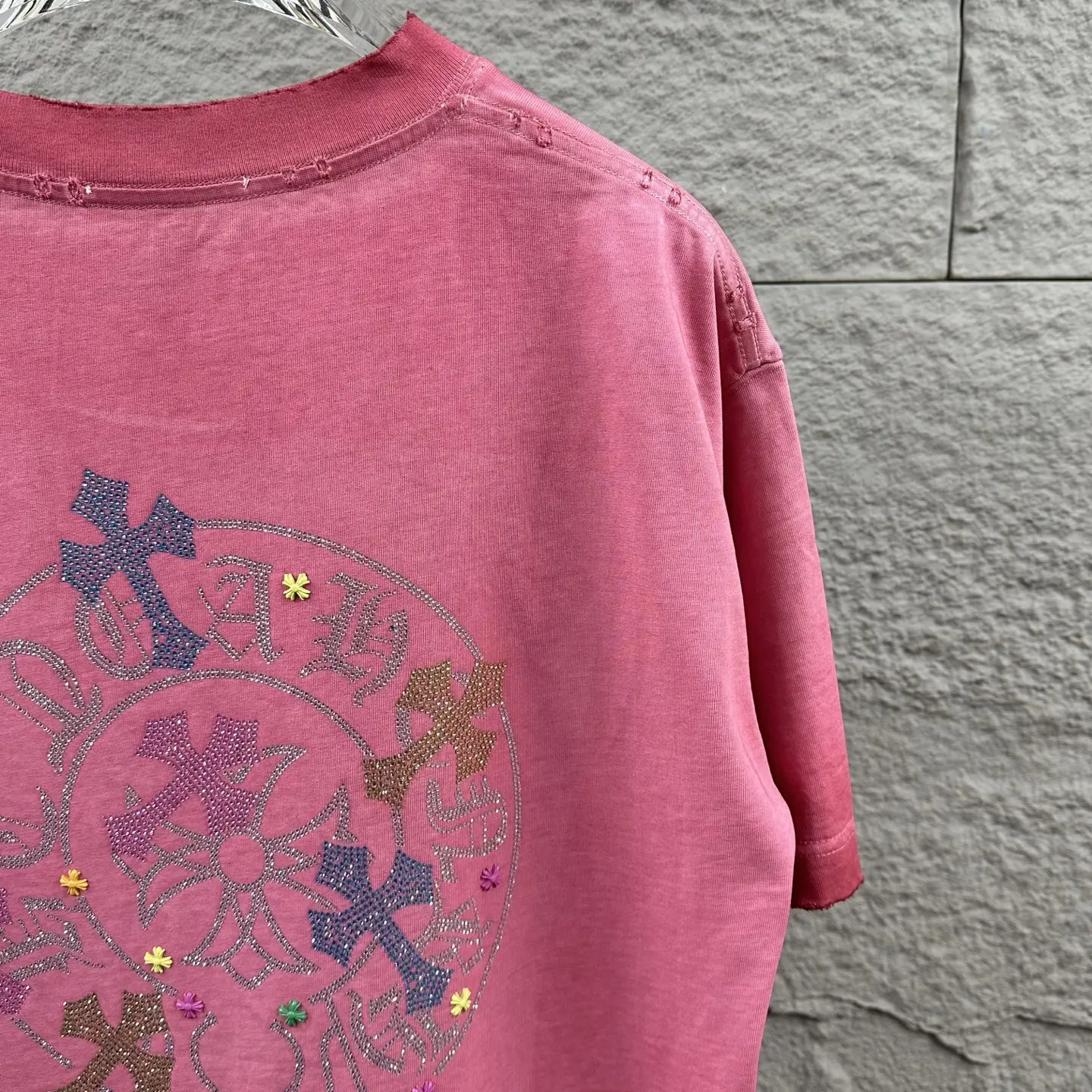 Chrome Hearts Distressed Rhinestone Cross T-Shirt D15019736 — view 10