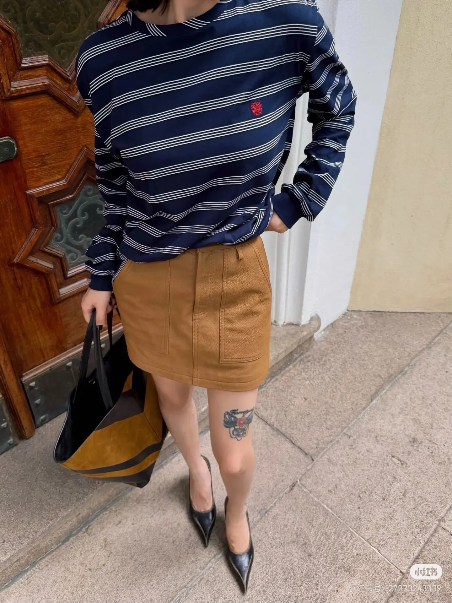Embroidered Logo Striped Long-Sleeve T-Shirt D15523688 — view 3