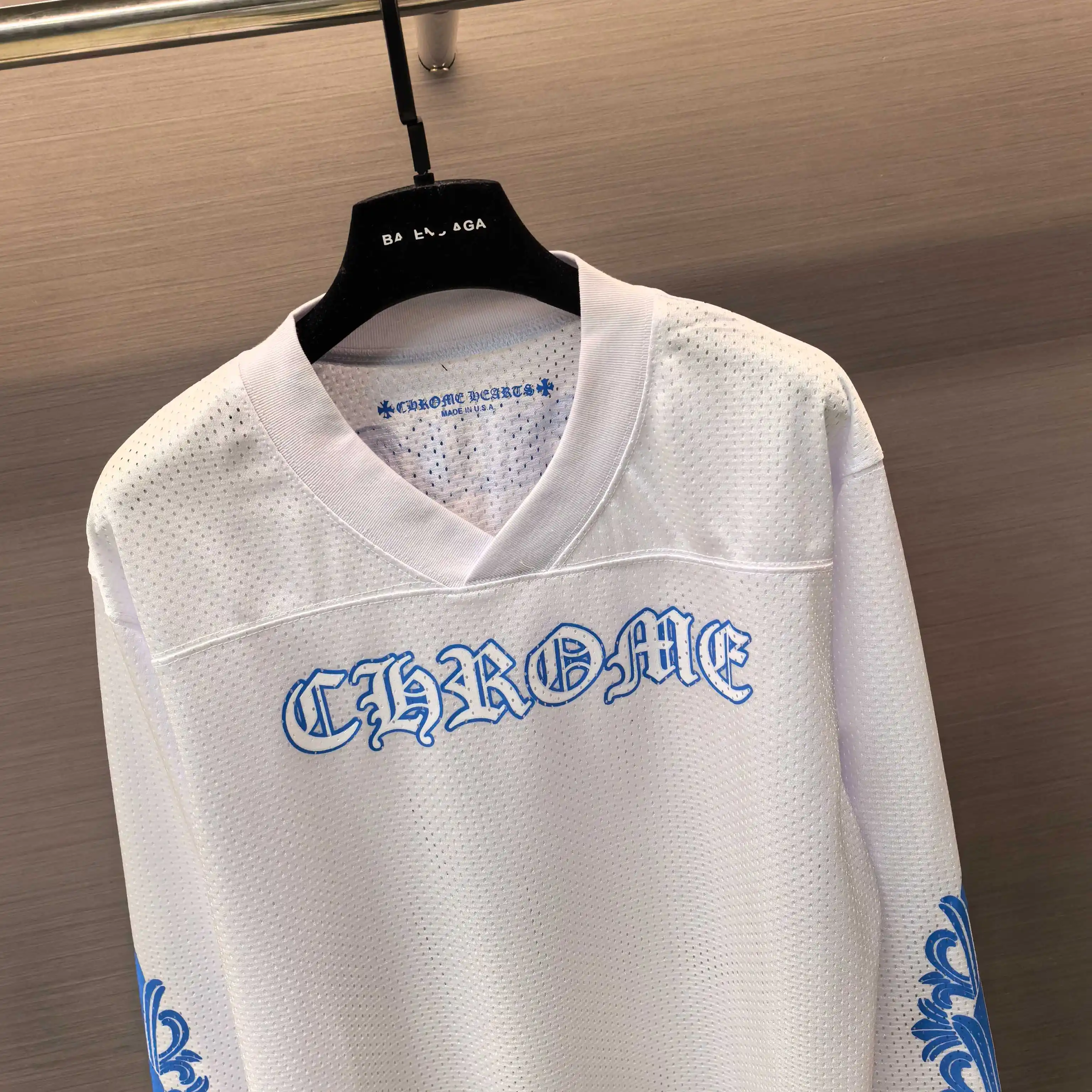 Logo-Print Mesh Hockey Jersey D15523603 — view 4
