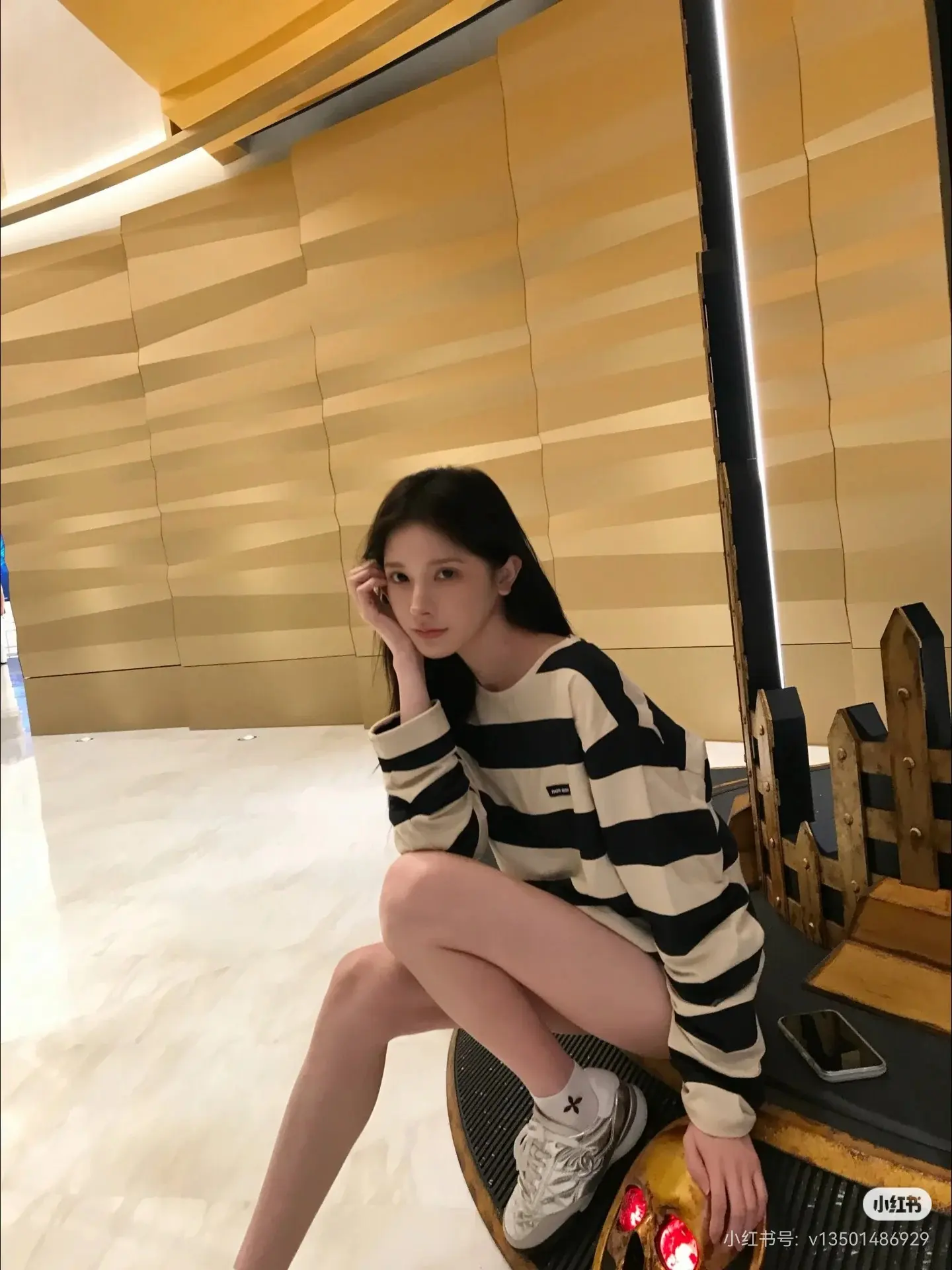 Striped Long-Sleeve Cotton T-Shirt D15523766 — view 5