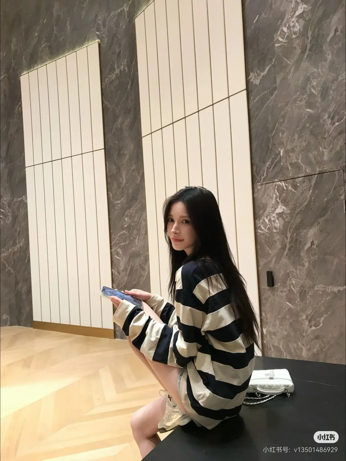 Striped Long-Sleeve Cotton T-Shirt D15523766 — view 6
