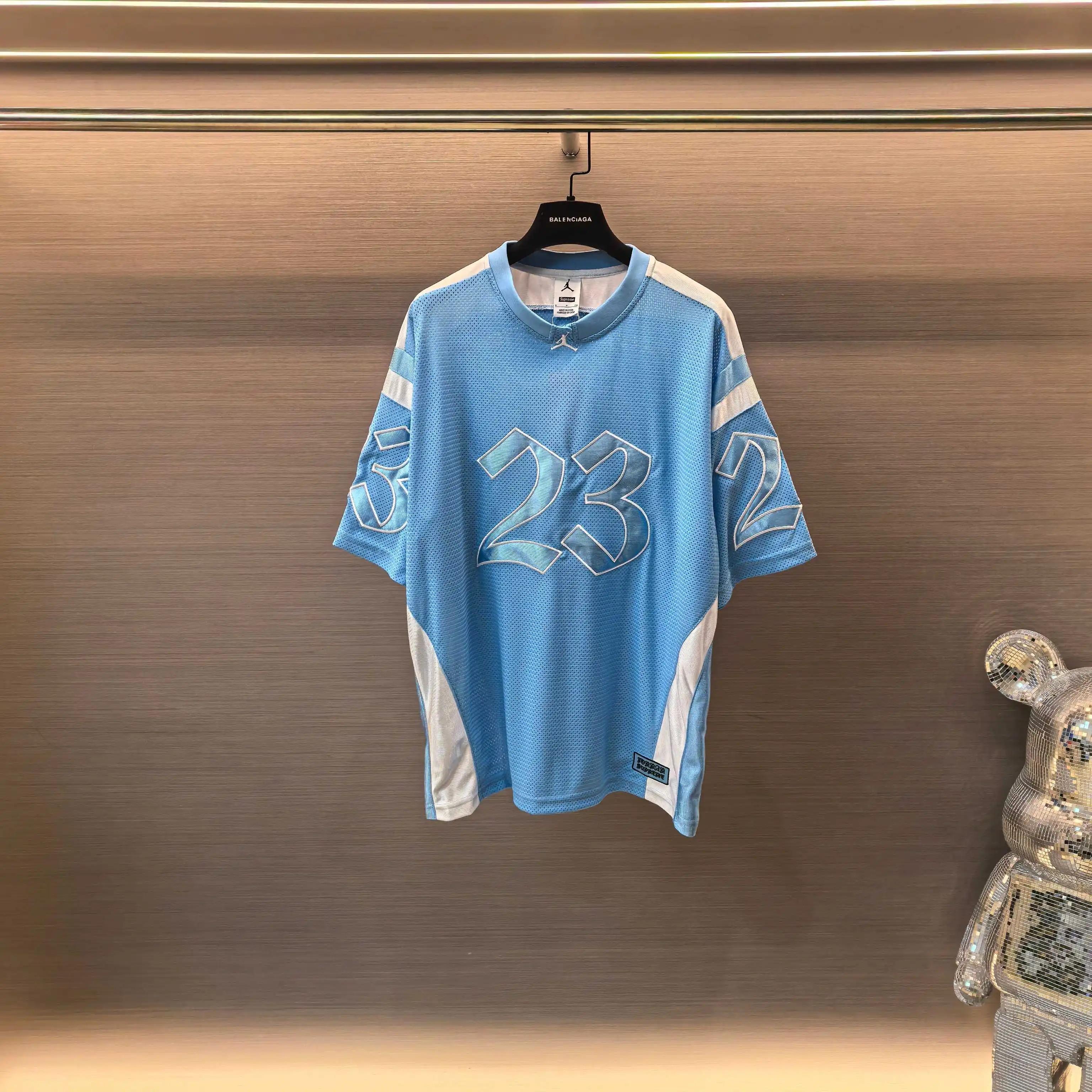 Supreme x Jordan Mesh Football Jersey D15523619 — view 2