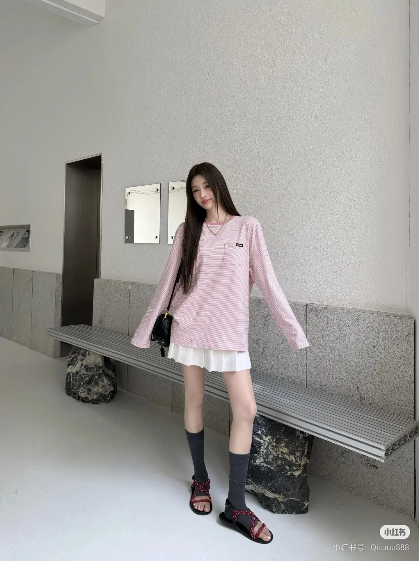 Oversized Striped Long-Sleeve T-Shirt D16023631 — view 6