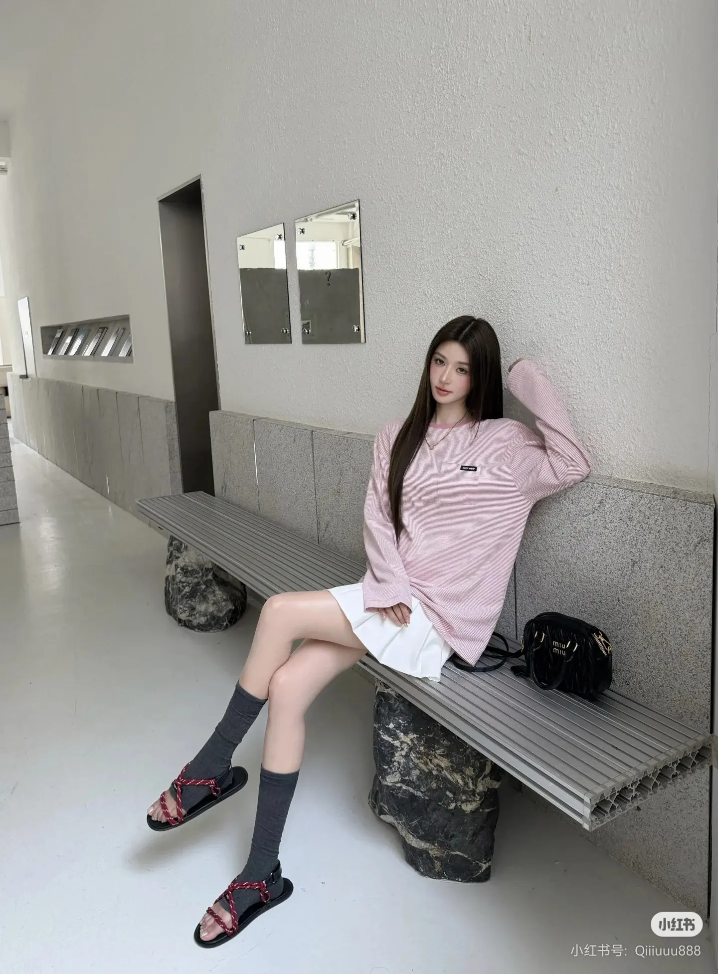 Oversized Striped Long-Sleeve T-Shirt D16023631 — view 7